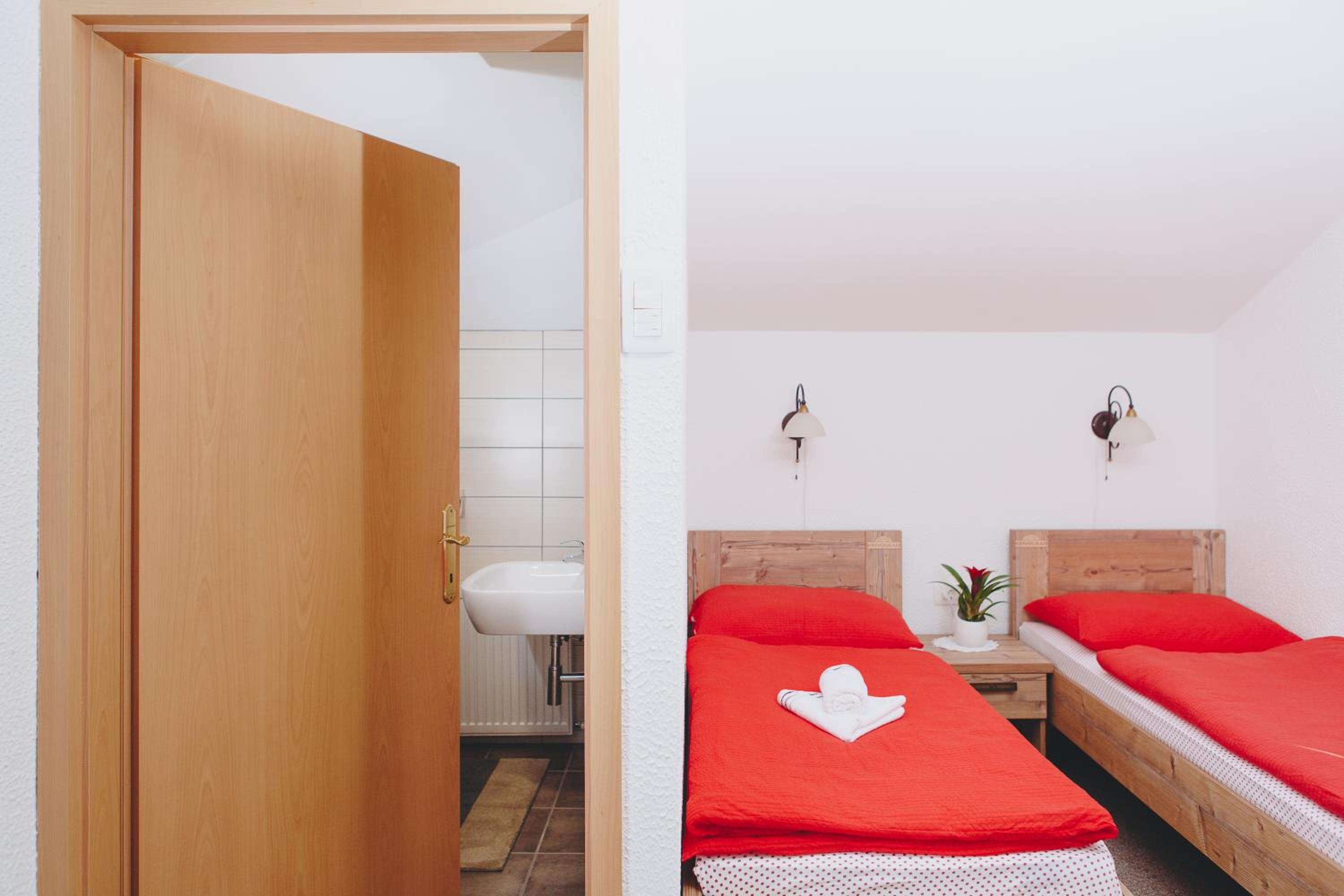 Triple Room - Photo 1