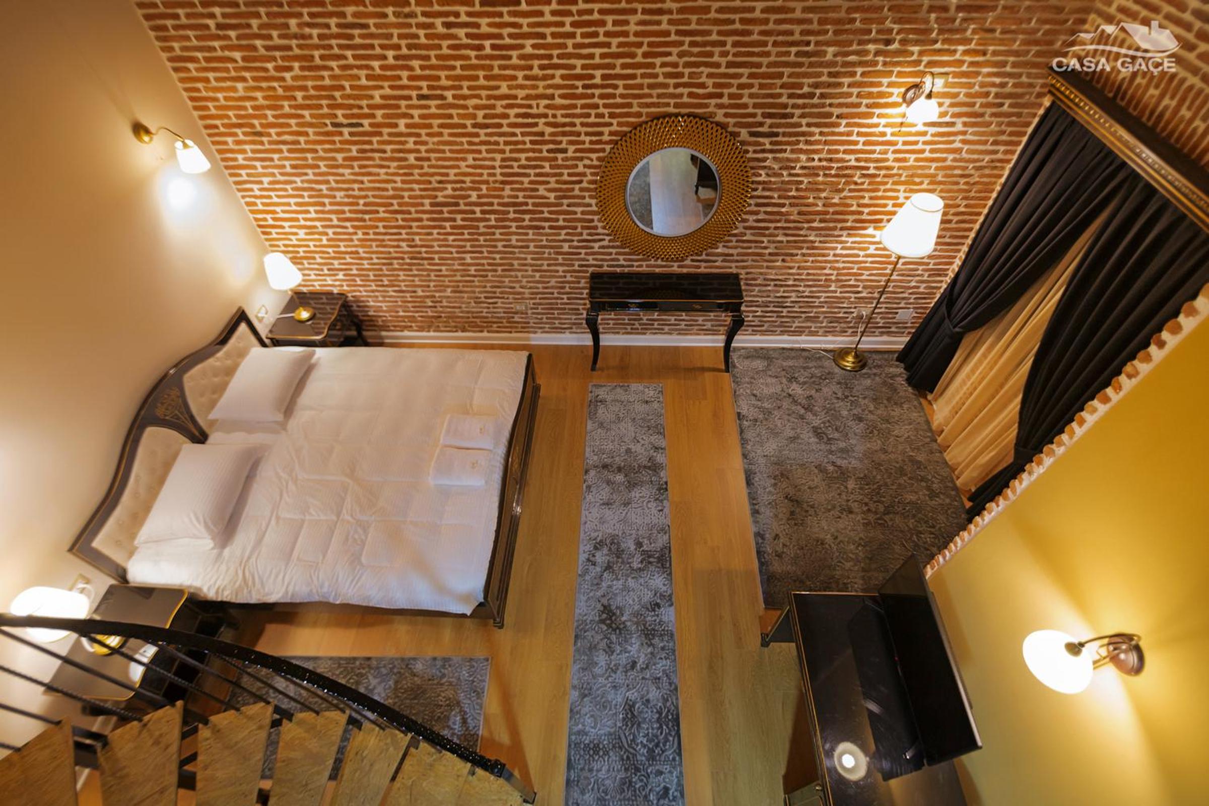 Suite with Balcony photo 3