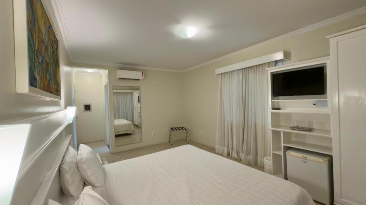 Standard Double Room - Photo 6