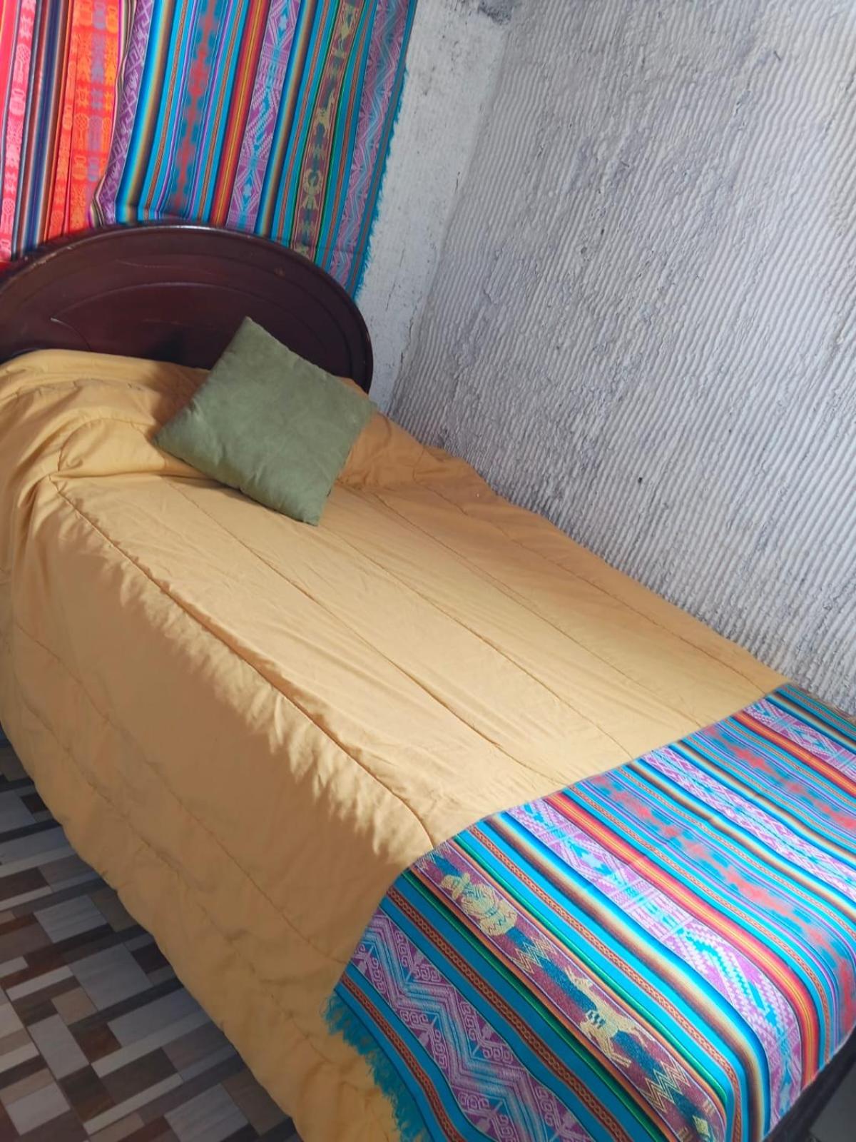 Standard Double Room with Shared Bathroom photo 3