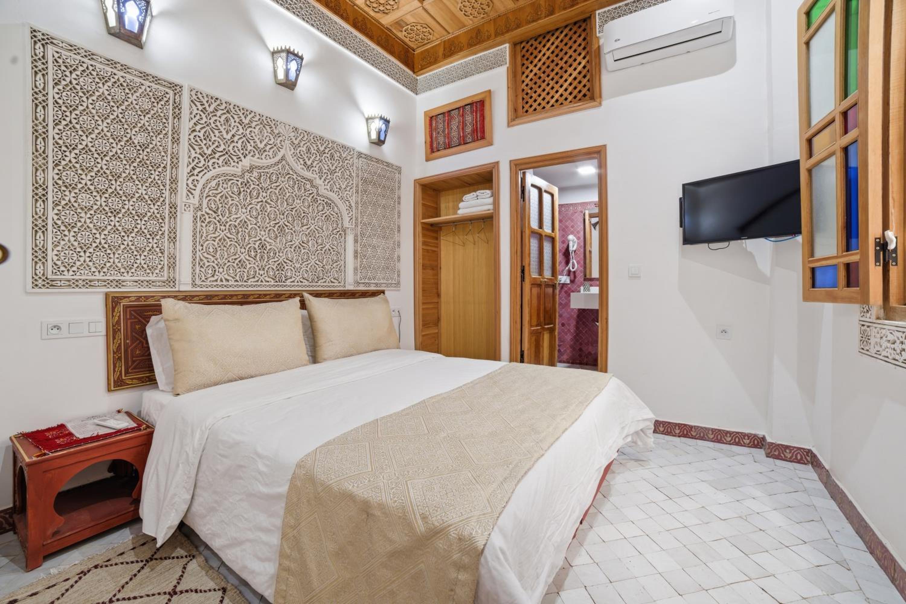 Deluxe Single Room