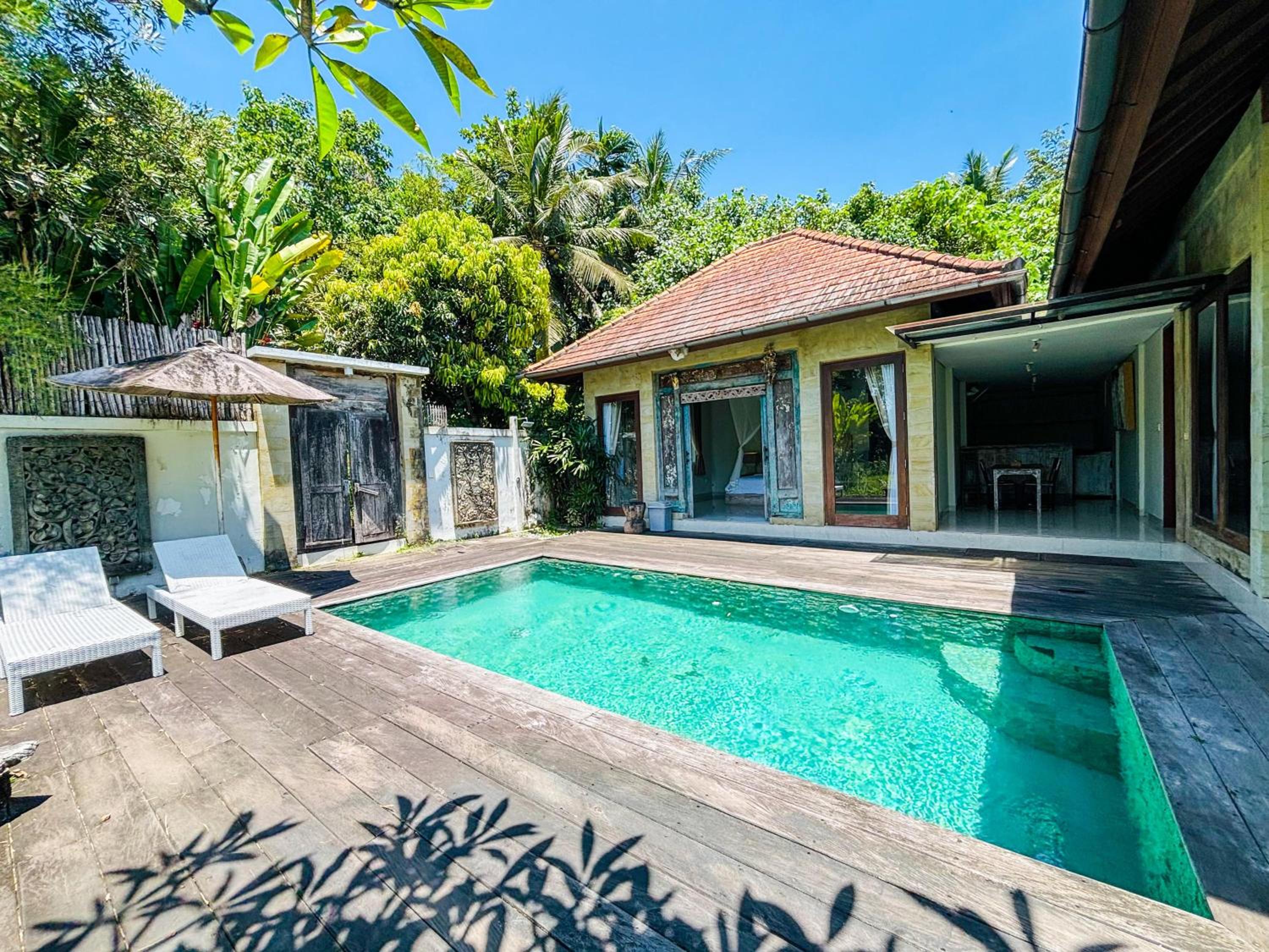 Queen Room