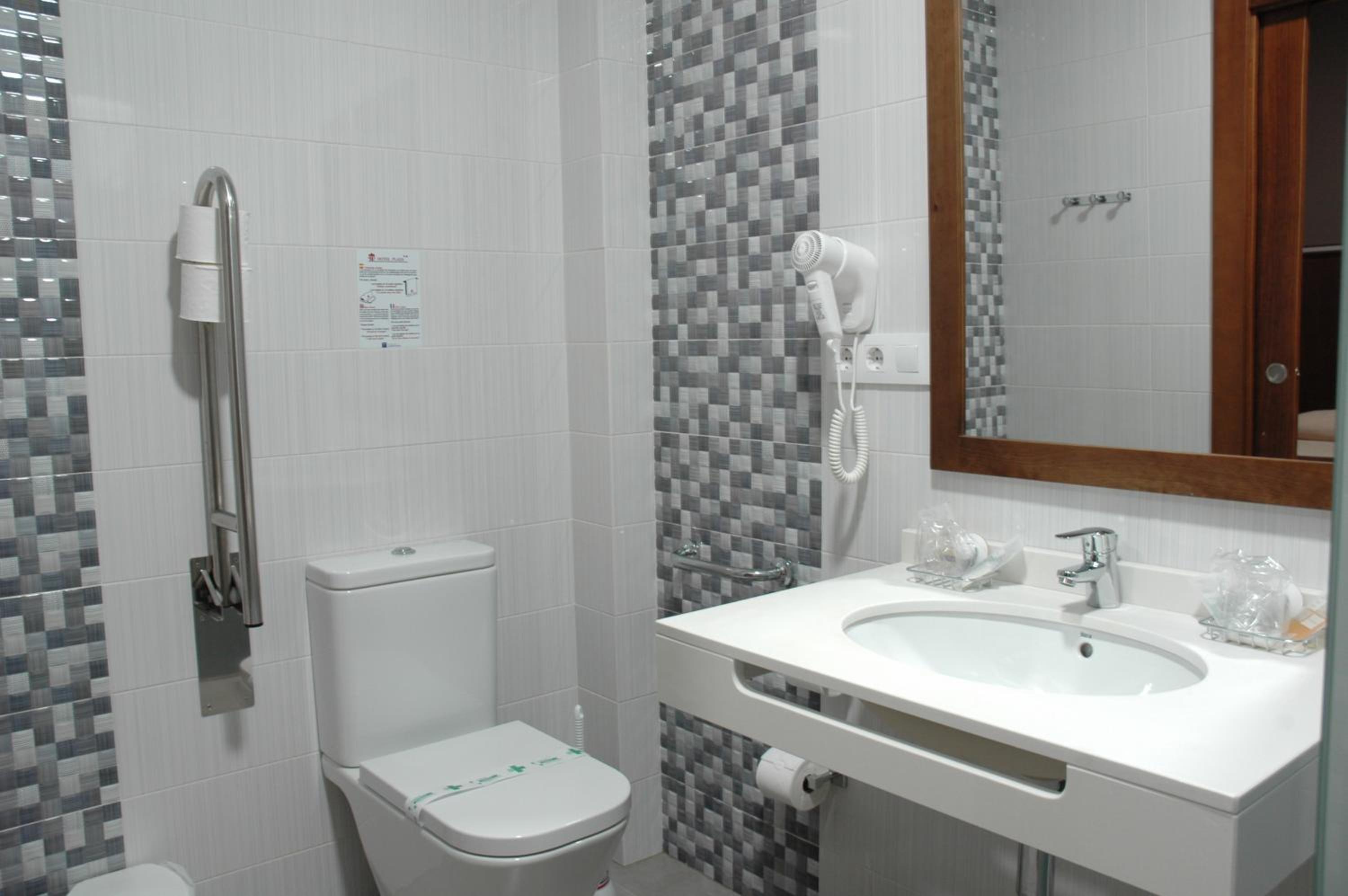 Deluxe Double Room - Photo 3