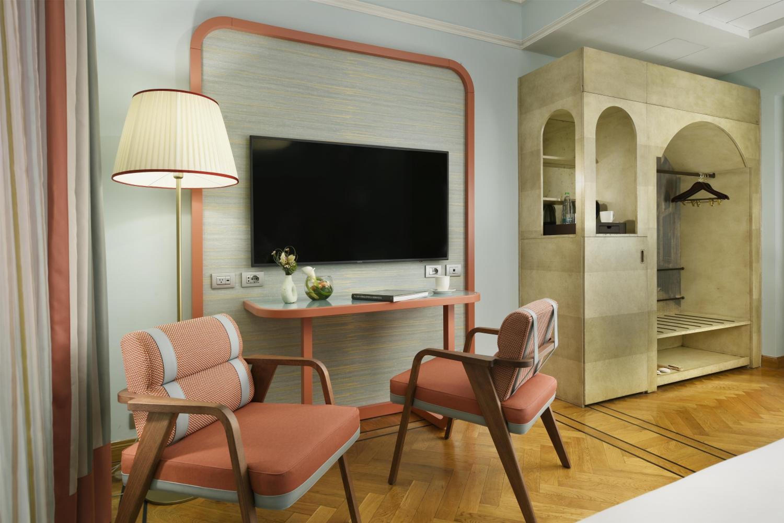Queen Room