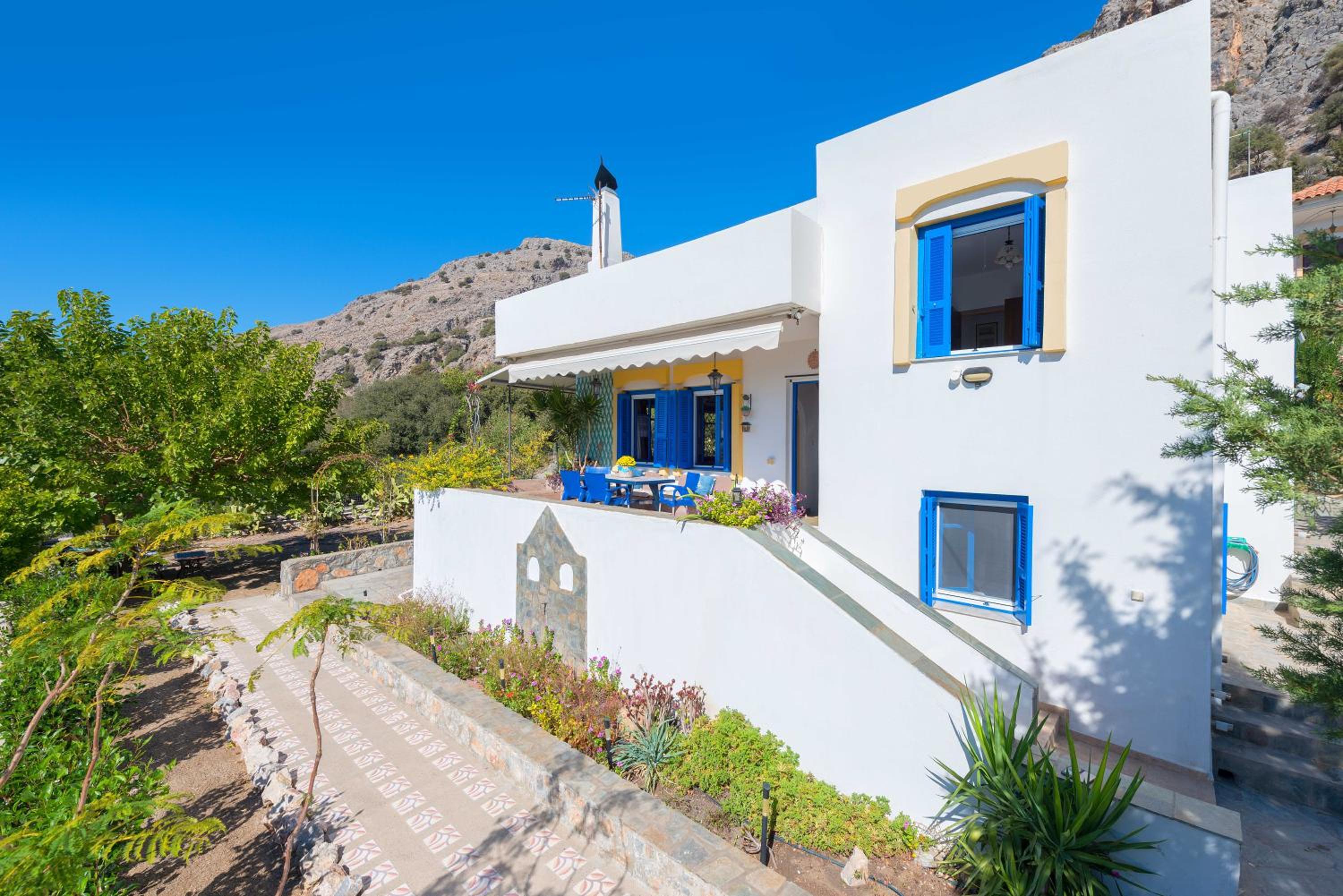 Villa with Sea View photo 2