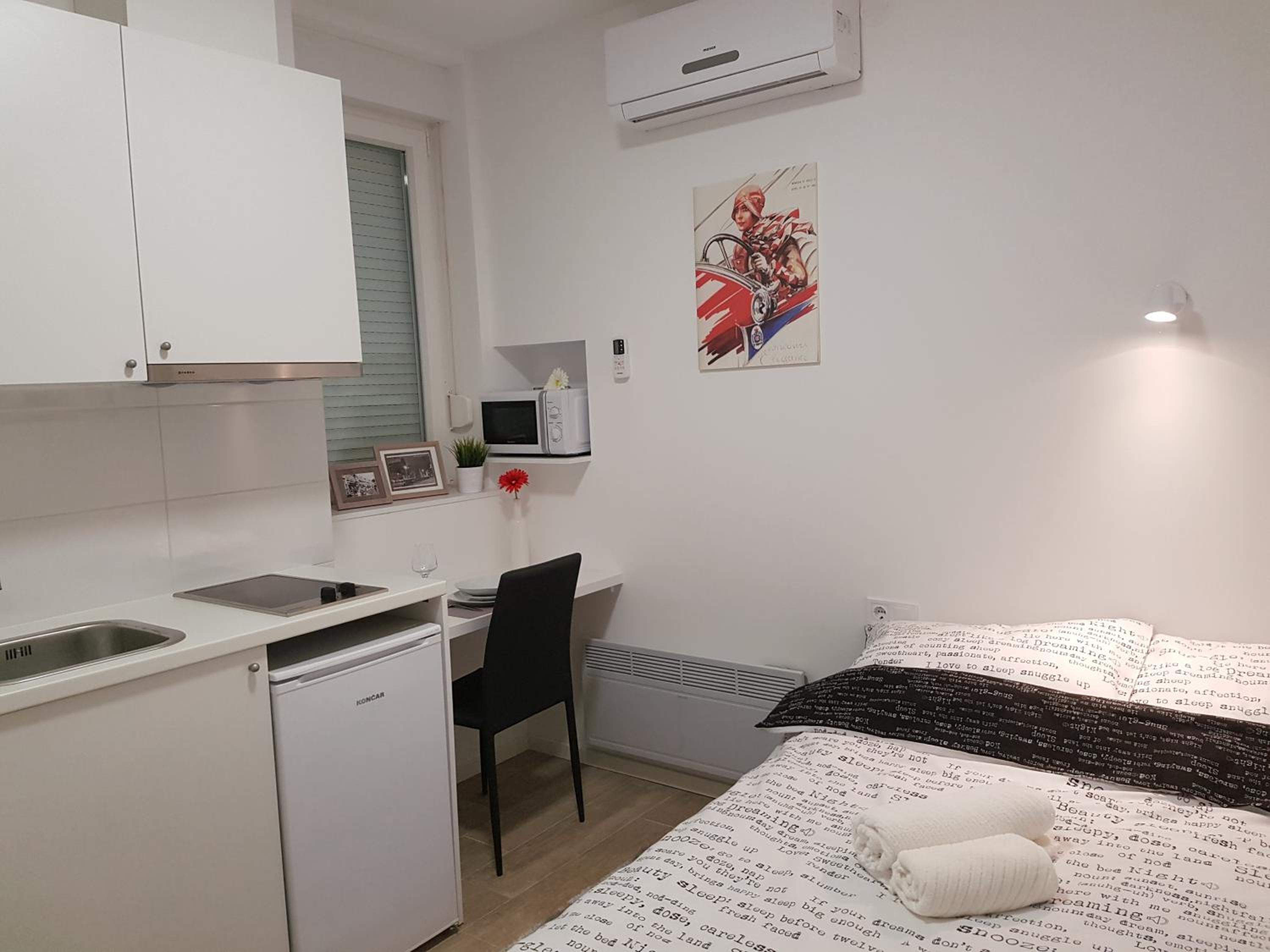 Studio Apartment