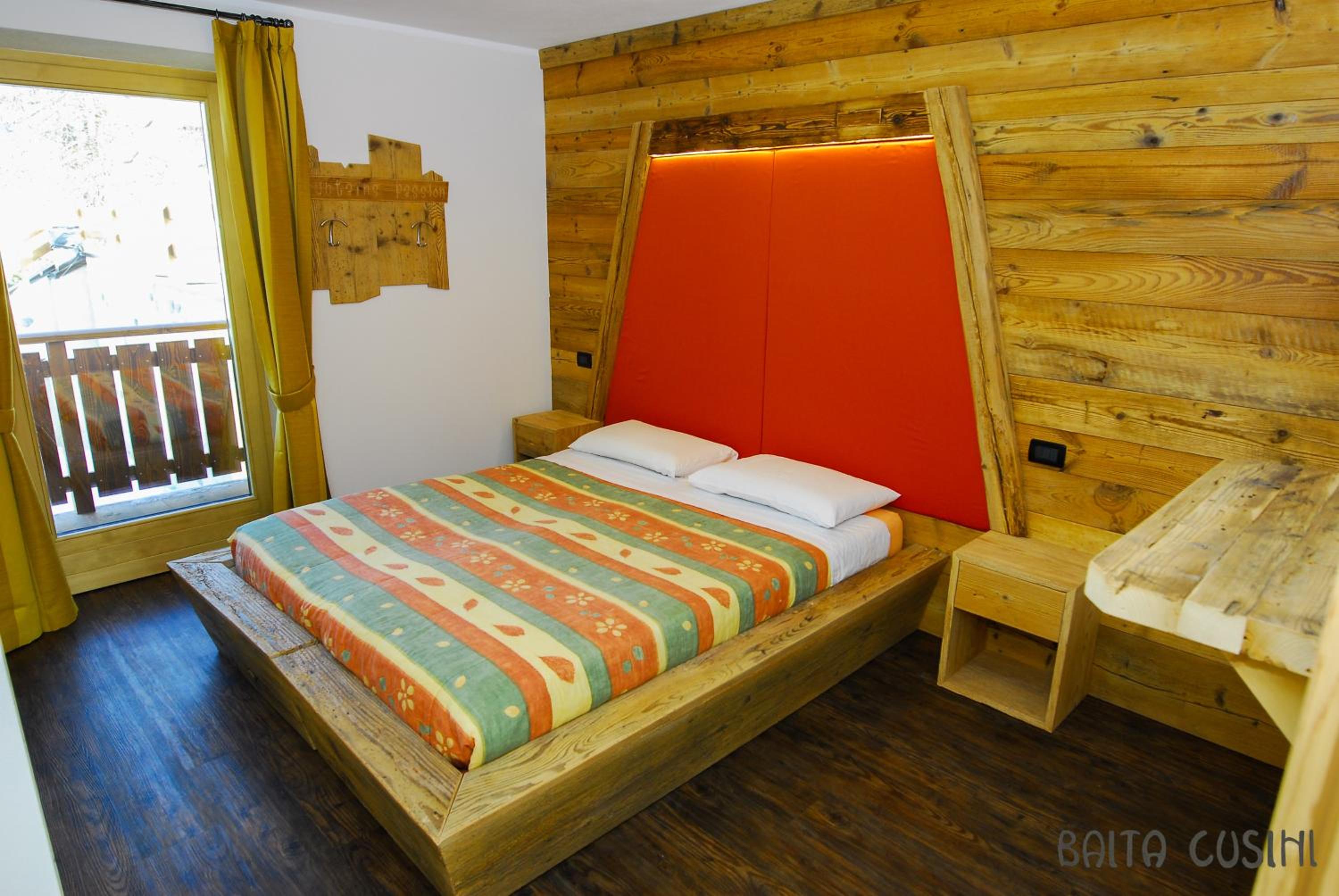 Superior One-Bedroom Apartment (2 Adults) photo 1
