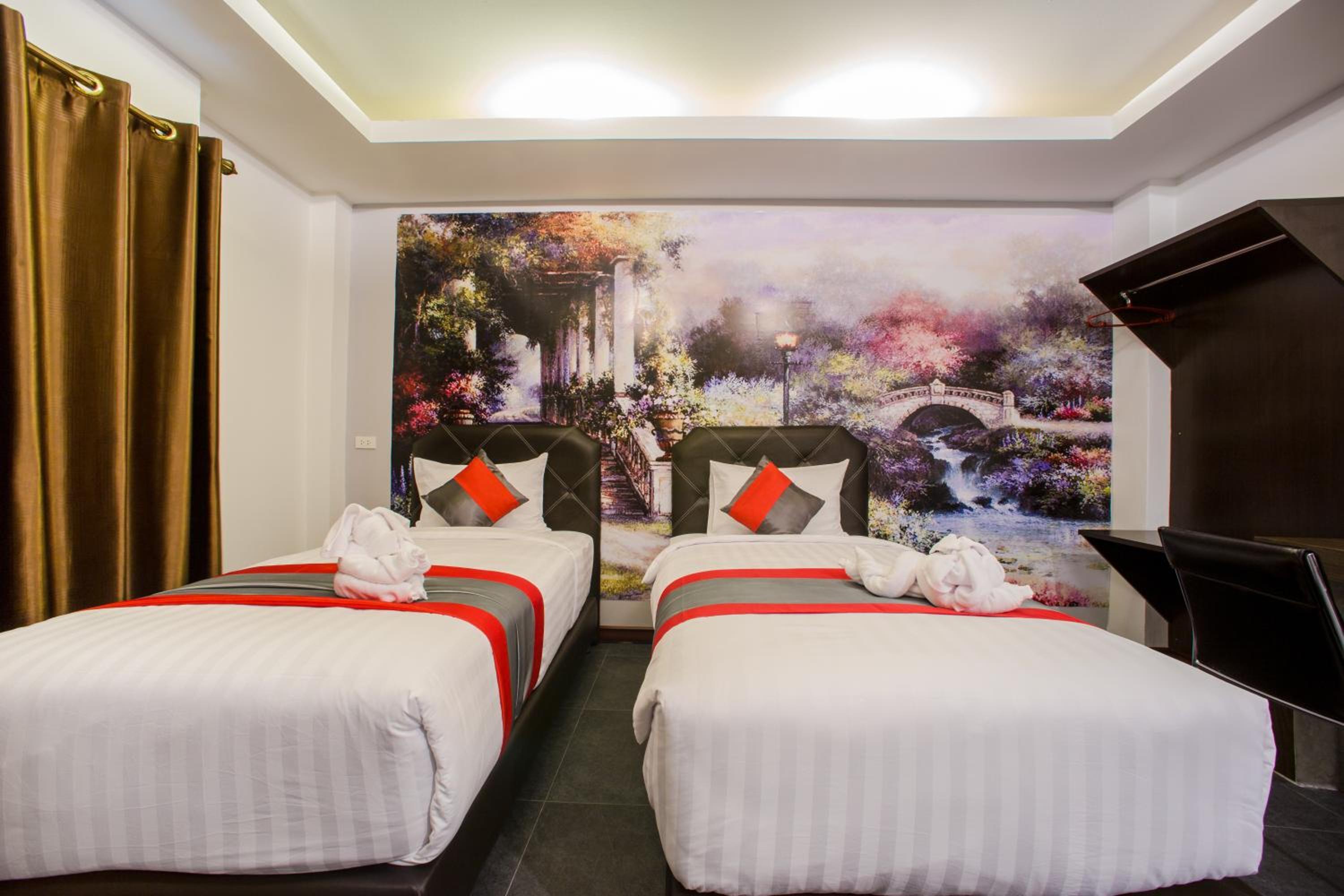 Superior Double Room with Two Double Beds photo 1