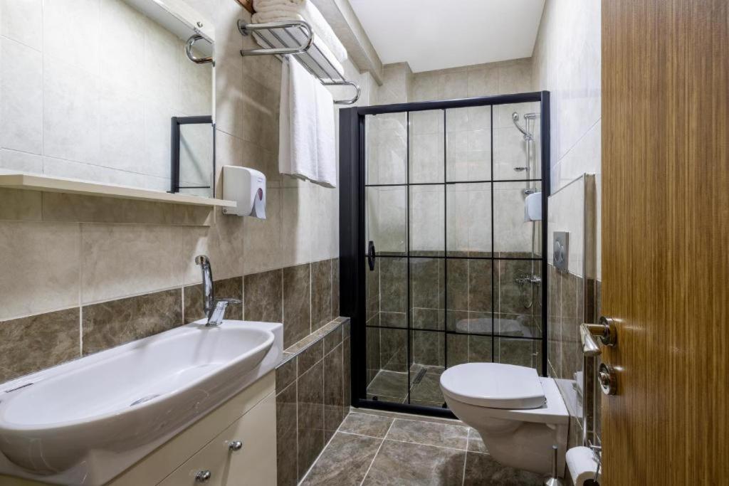 Standard Quadruple Room photo 2