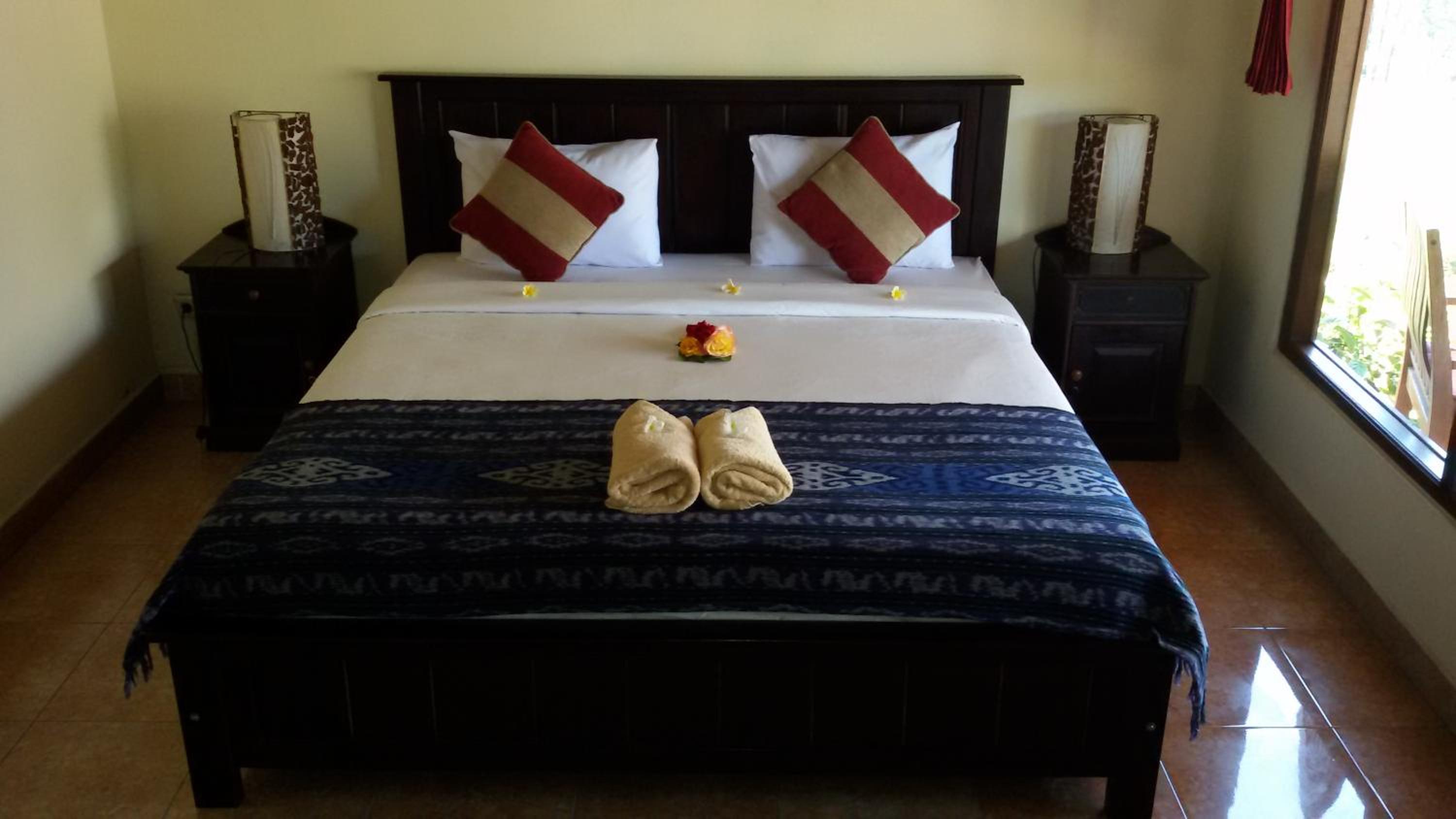 Standard Double Room - Photo 10