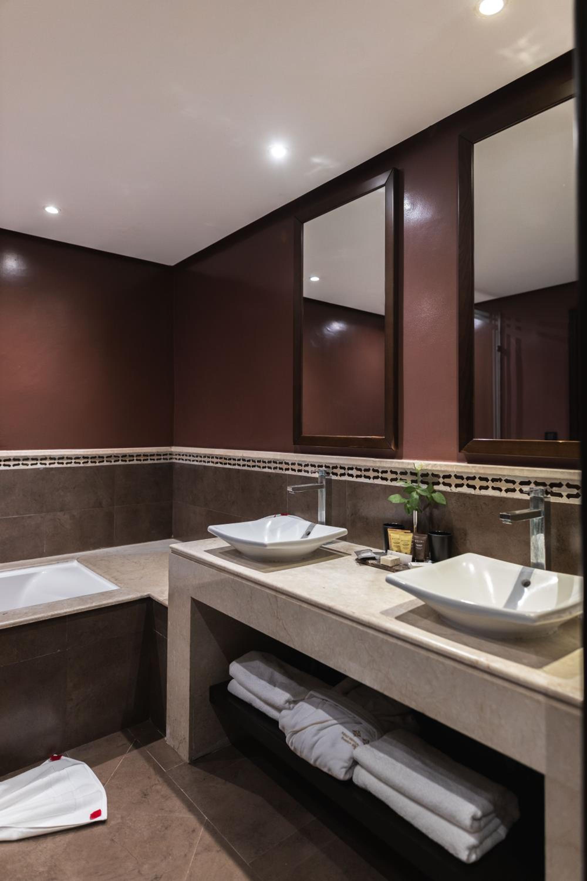  Premium Room Twin Beds Garden View - Photo 3