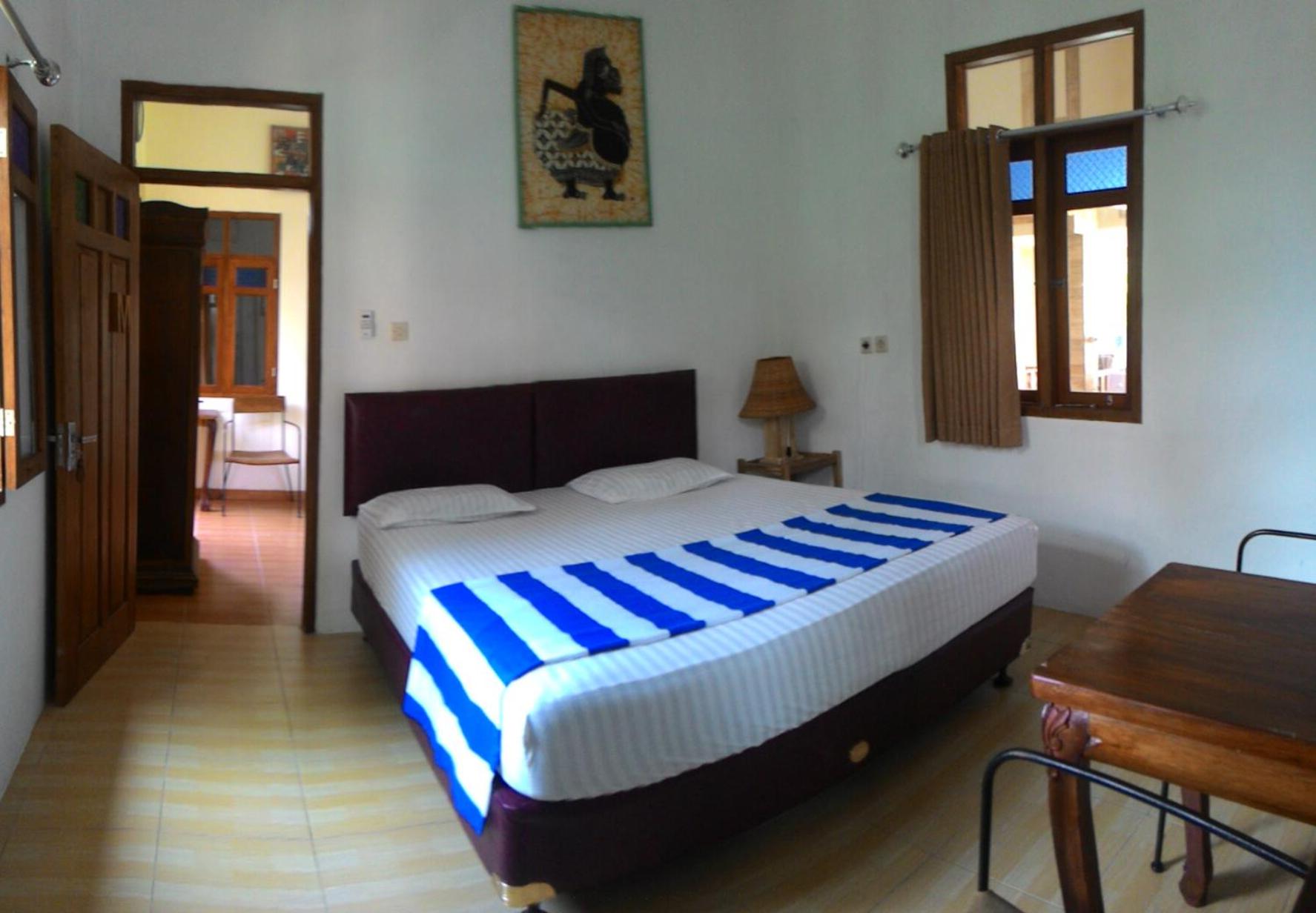 Superior Double Room with A/C - Photo 5