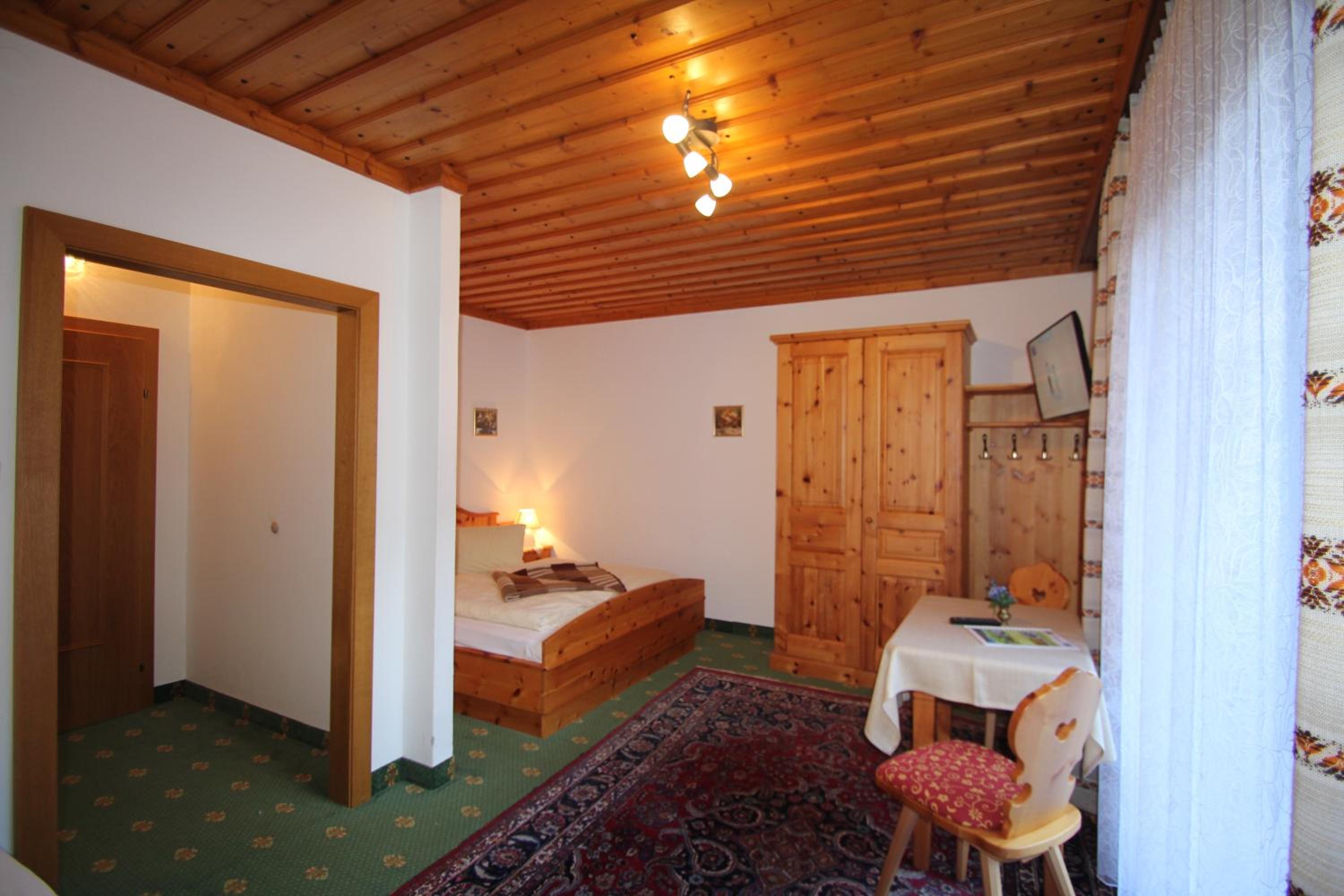 Triple Room photo 2