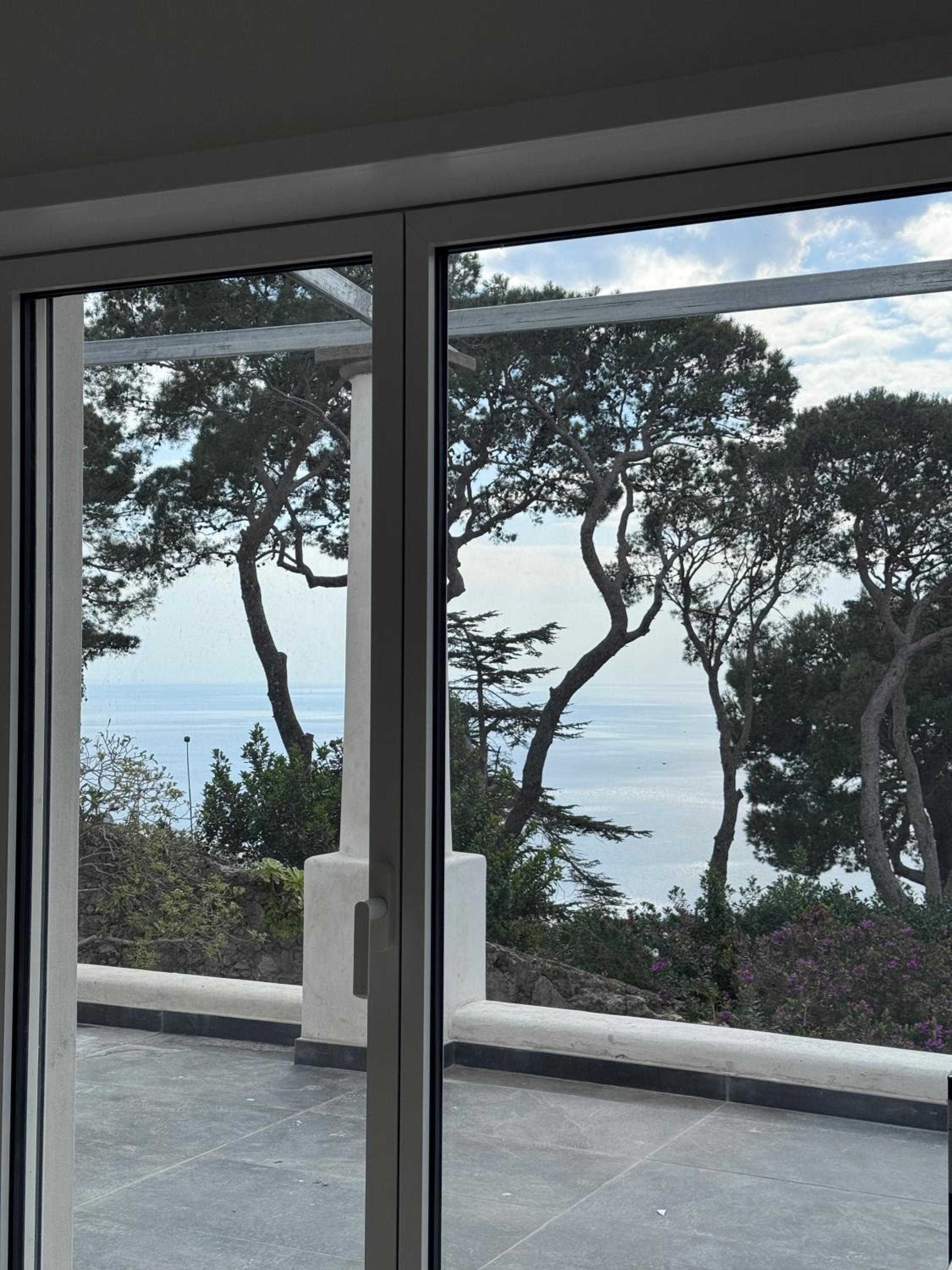 Deluxe Double Room with Sea View photo 1
