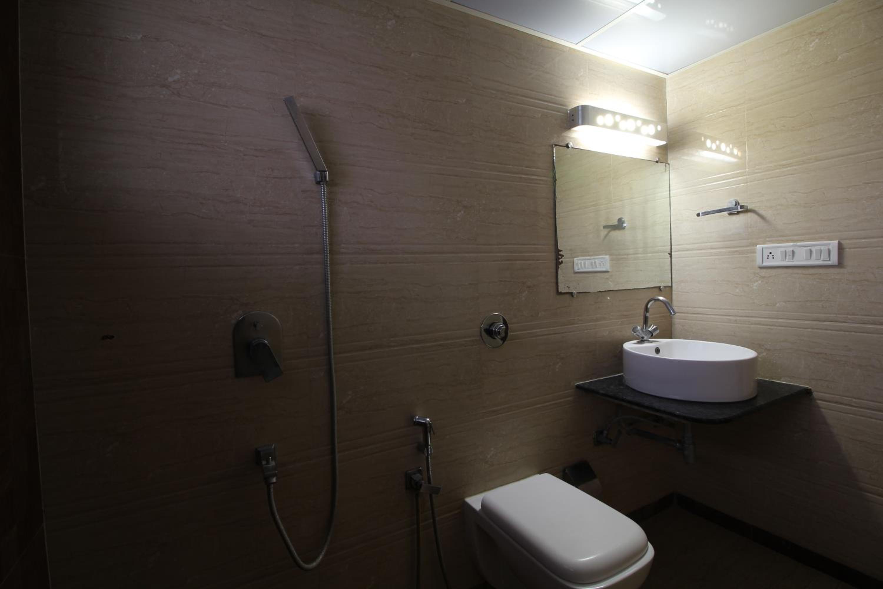 Deluxe Suite - Photo 2
