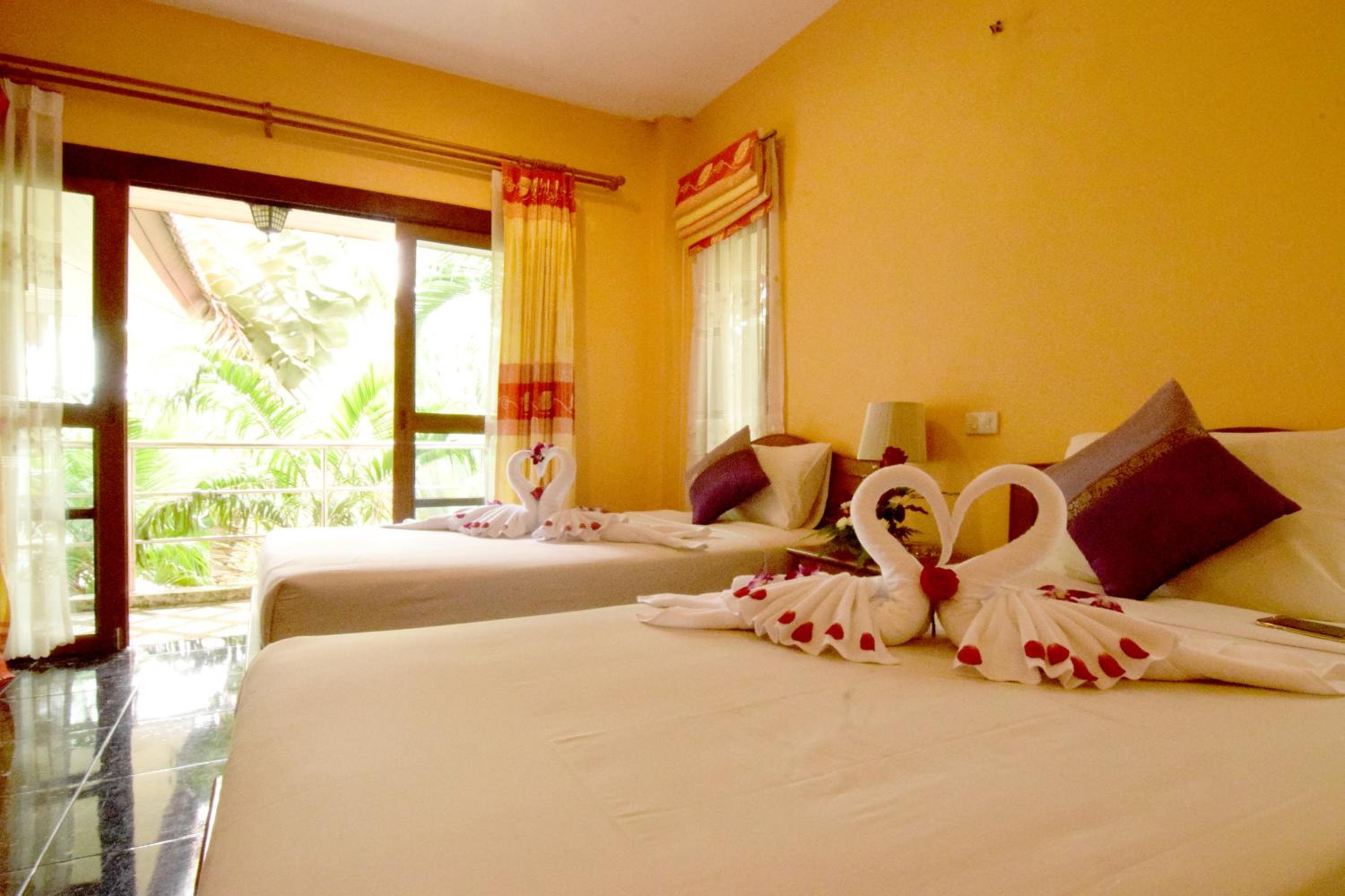 Twin Room with Balcony photo 3