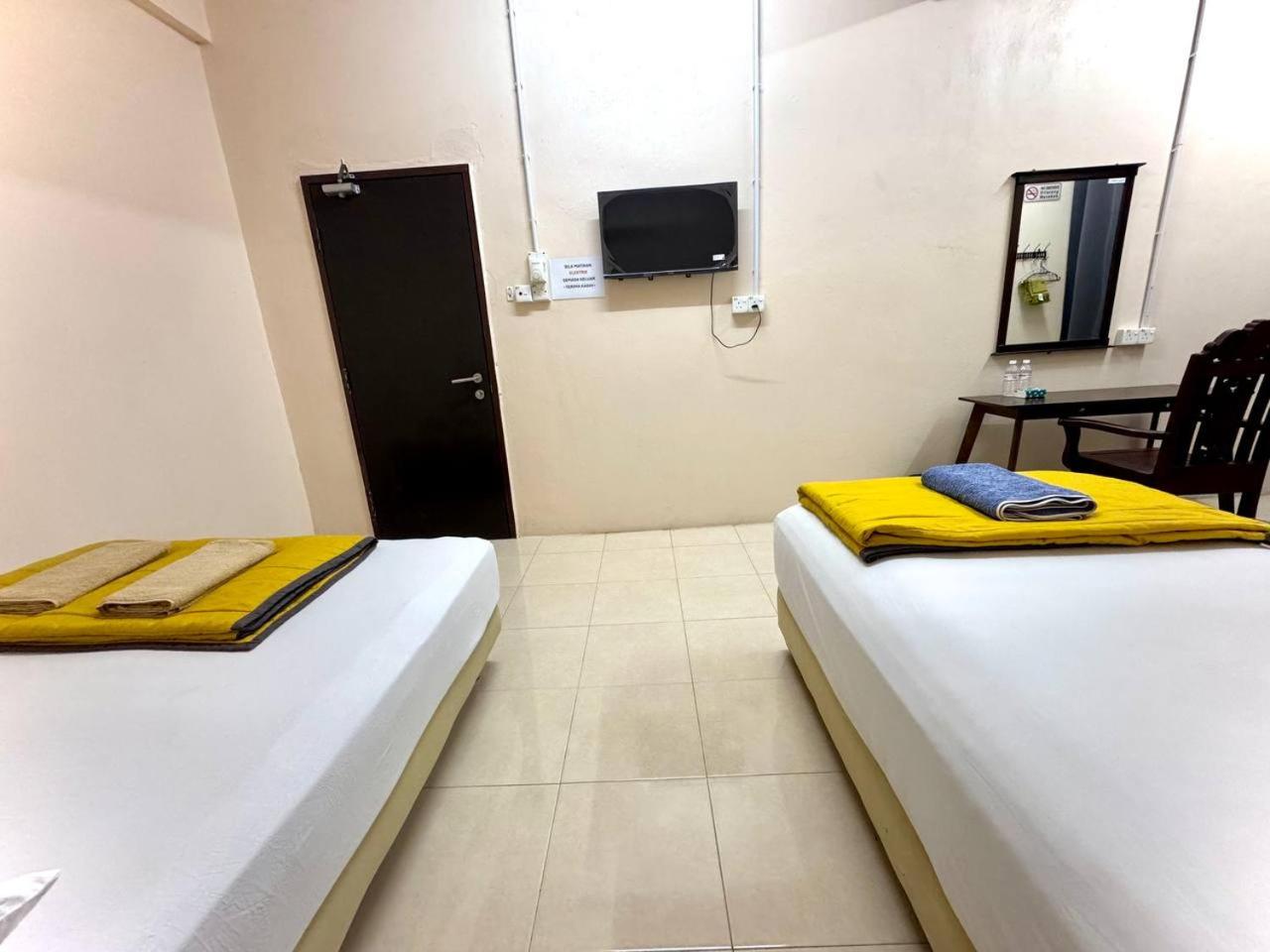 Deluxe Triple Room - Photo 2