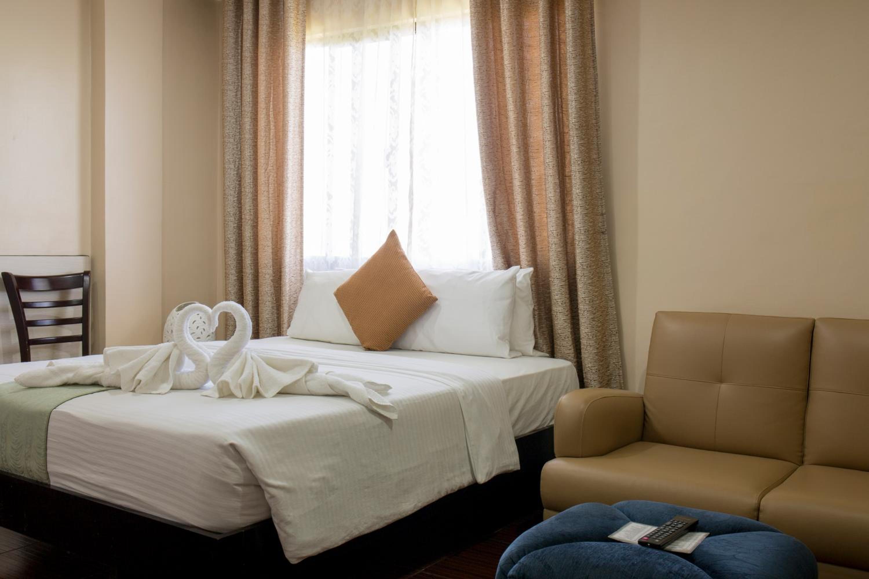 Standard Double Room photo 3