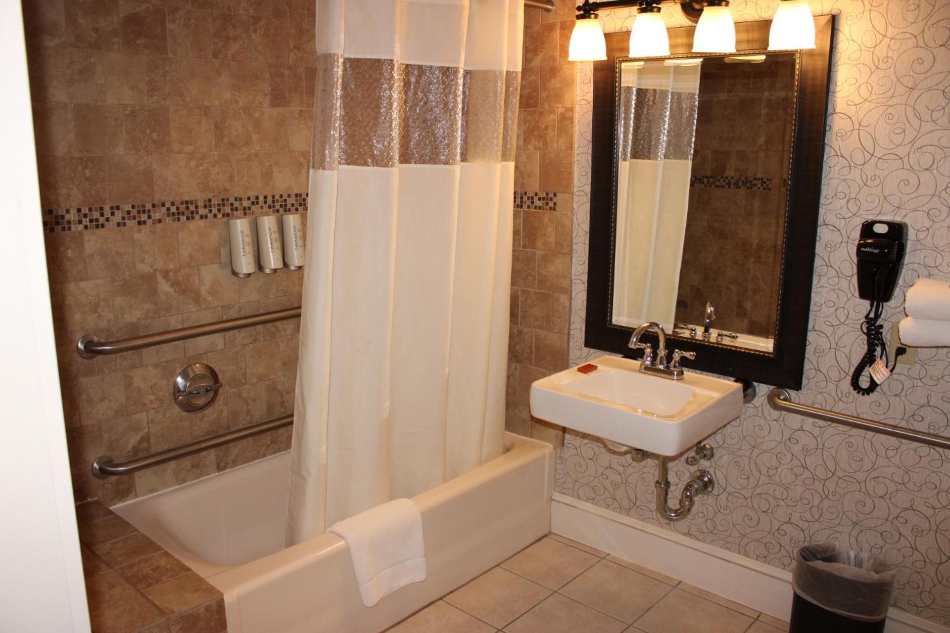 Colonial Hotel, Foto 3