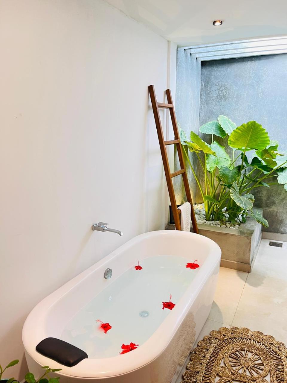 Deluxe Double Room with Bath