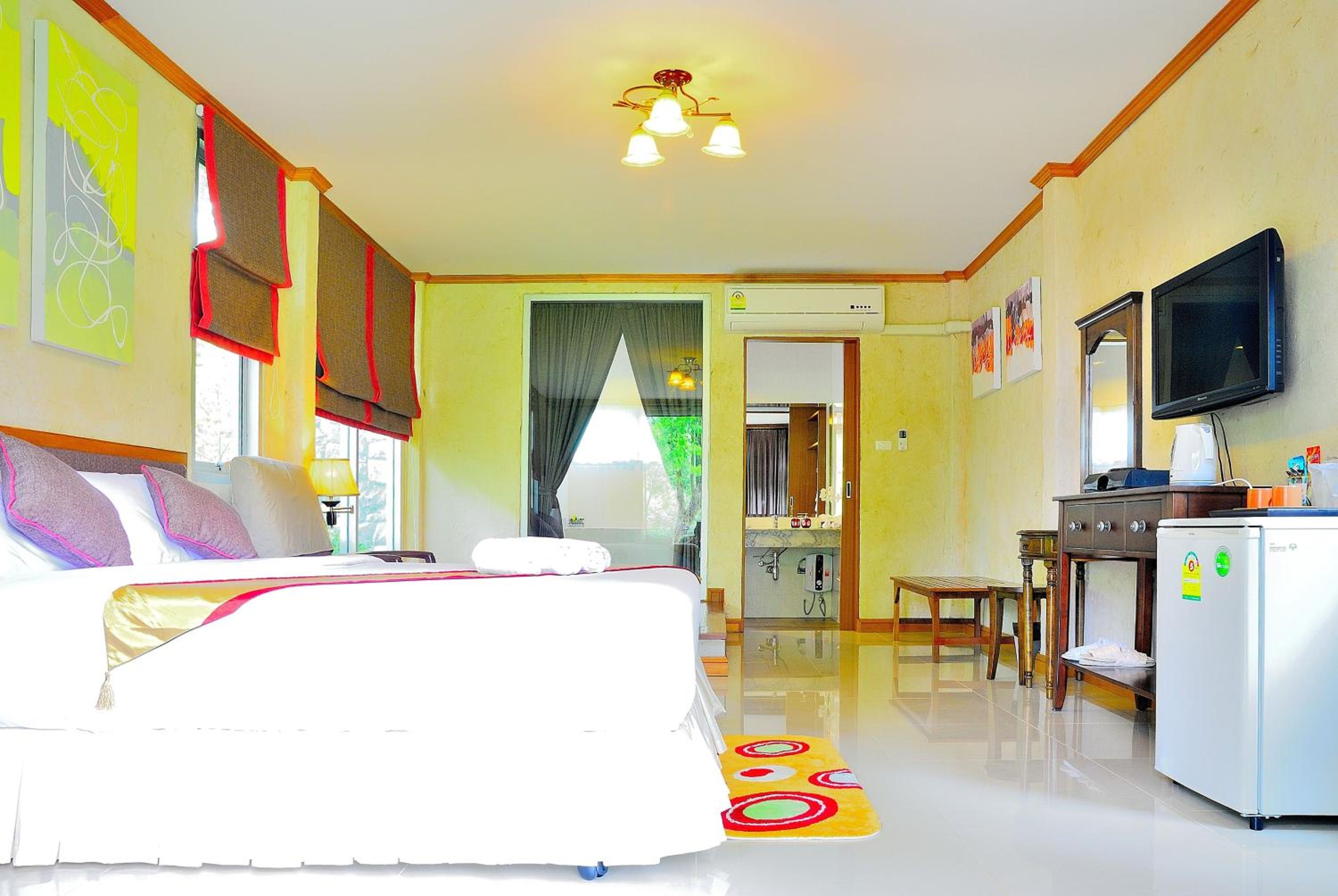 Double Room with Garden View photo 2