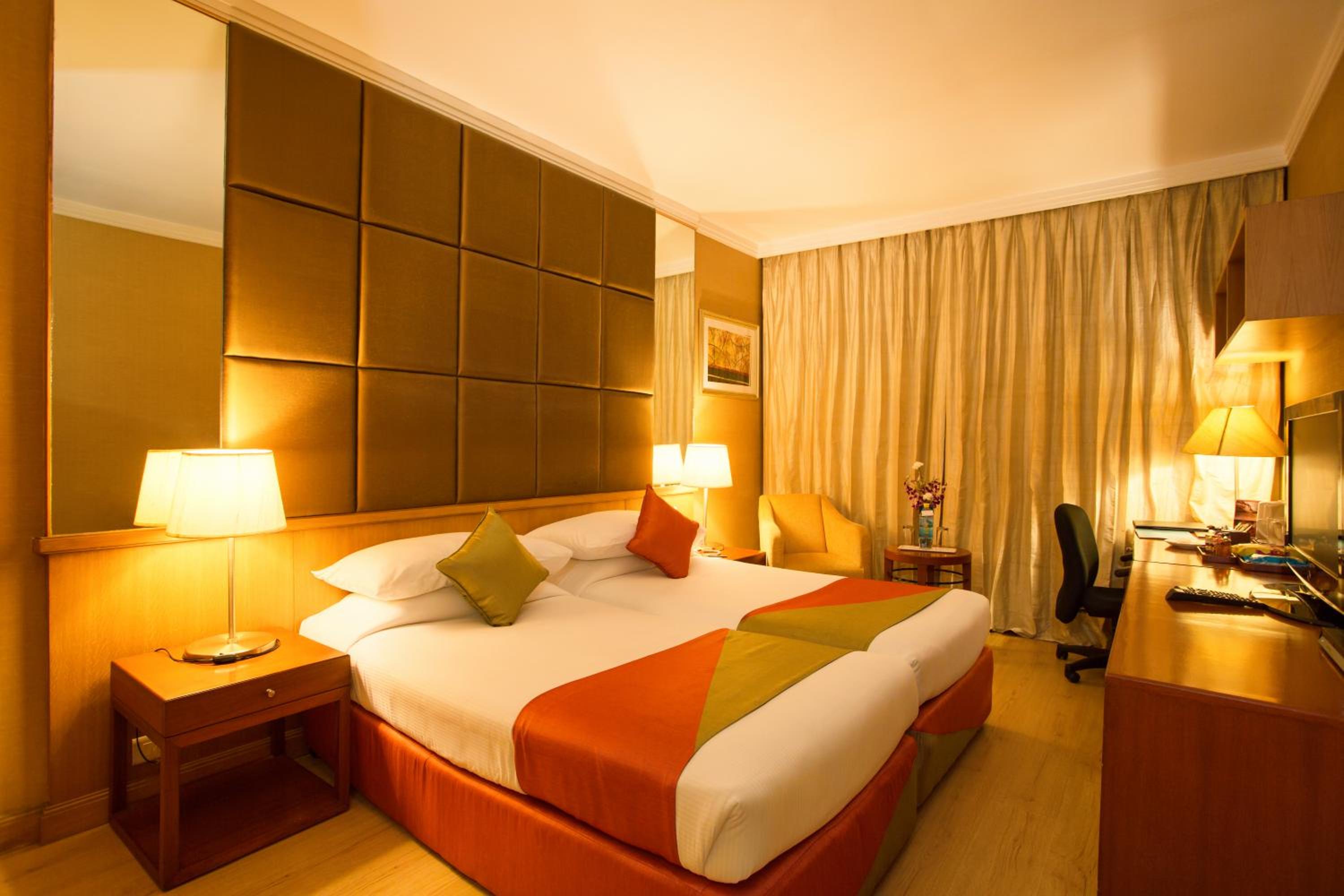 Superior Double or Twin Room - Photo 2