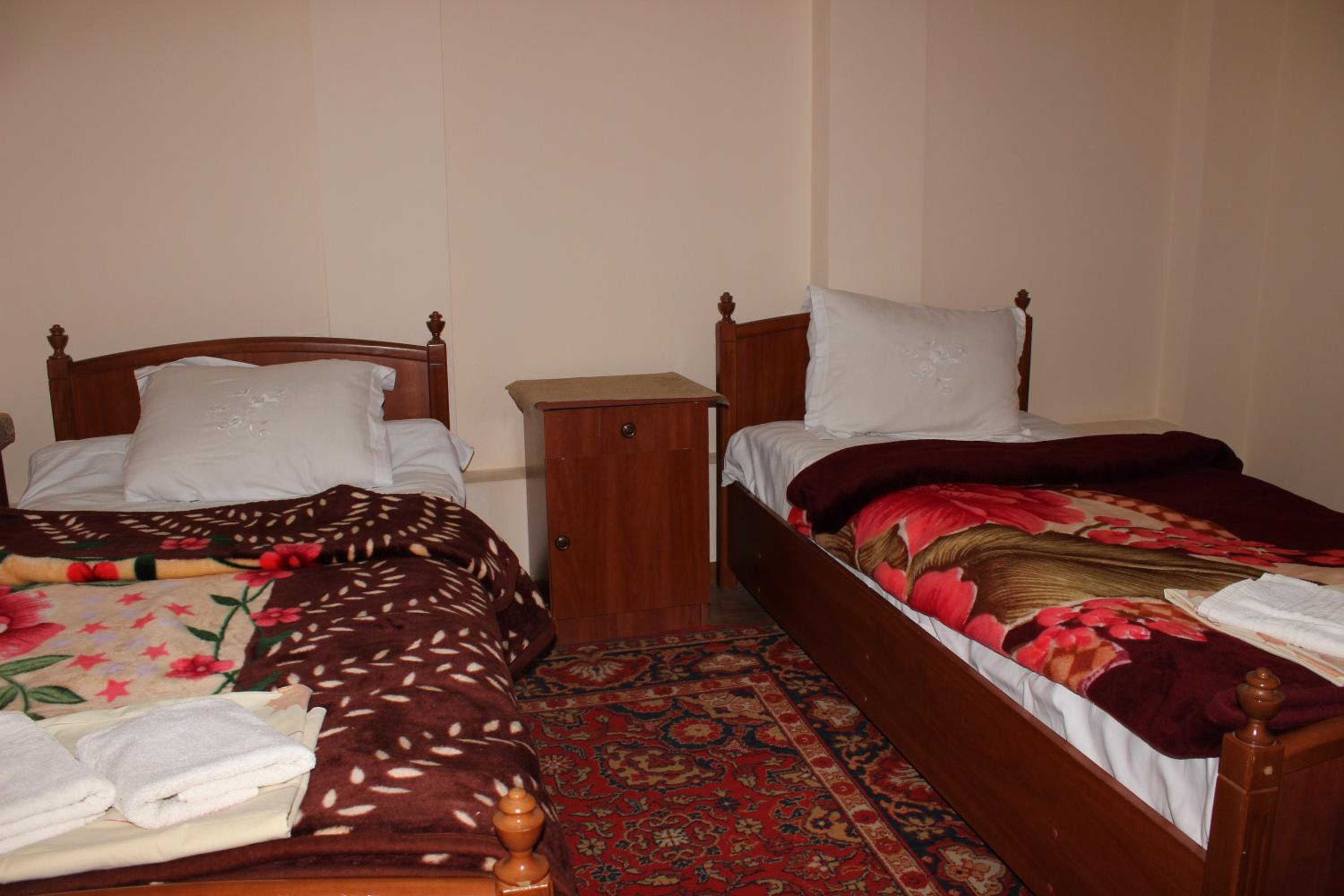 Standard Triple Room photo 2