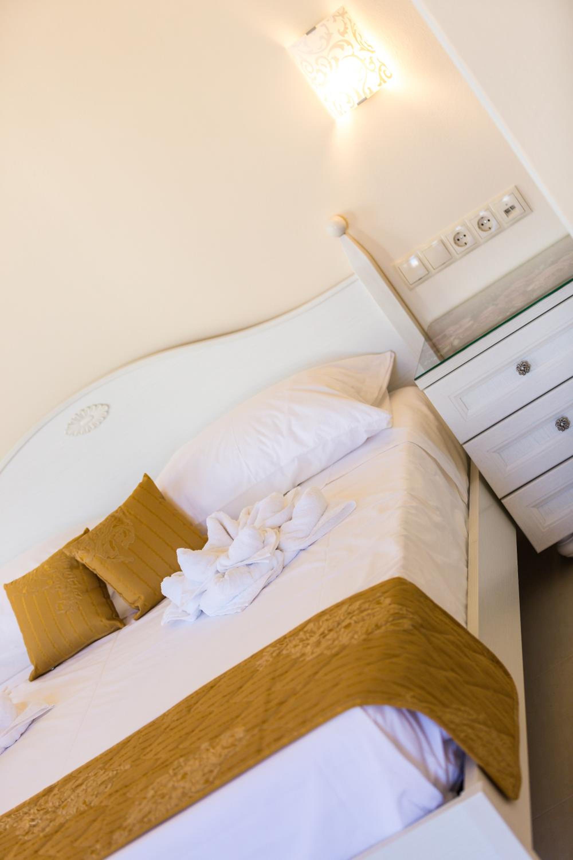 Junior Suite with Balcony photo 2