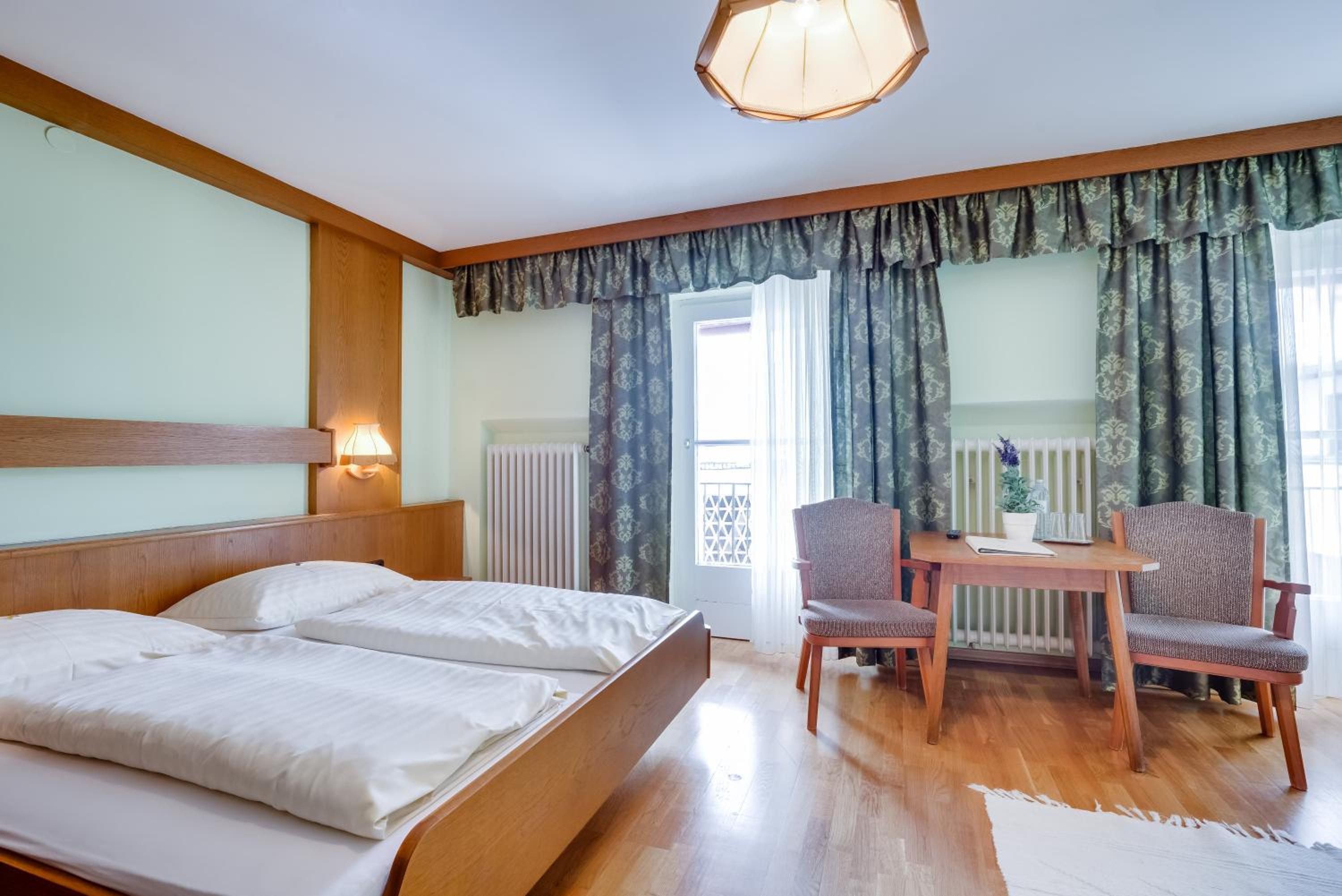 Double Room - Photo 7