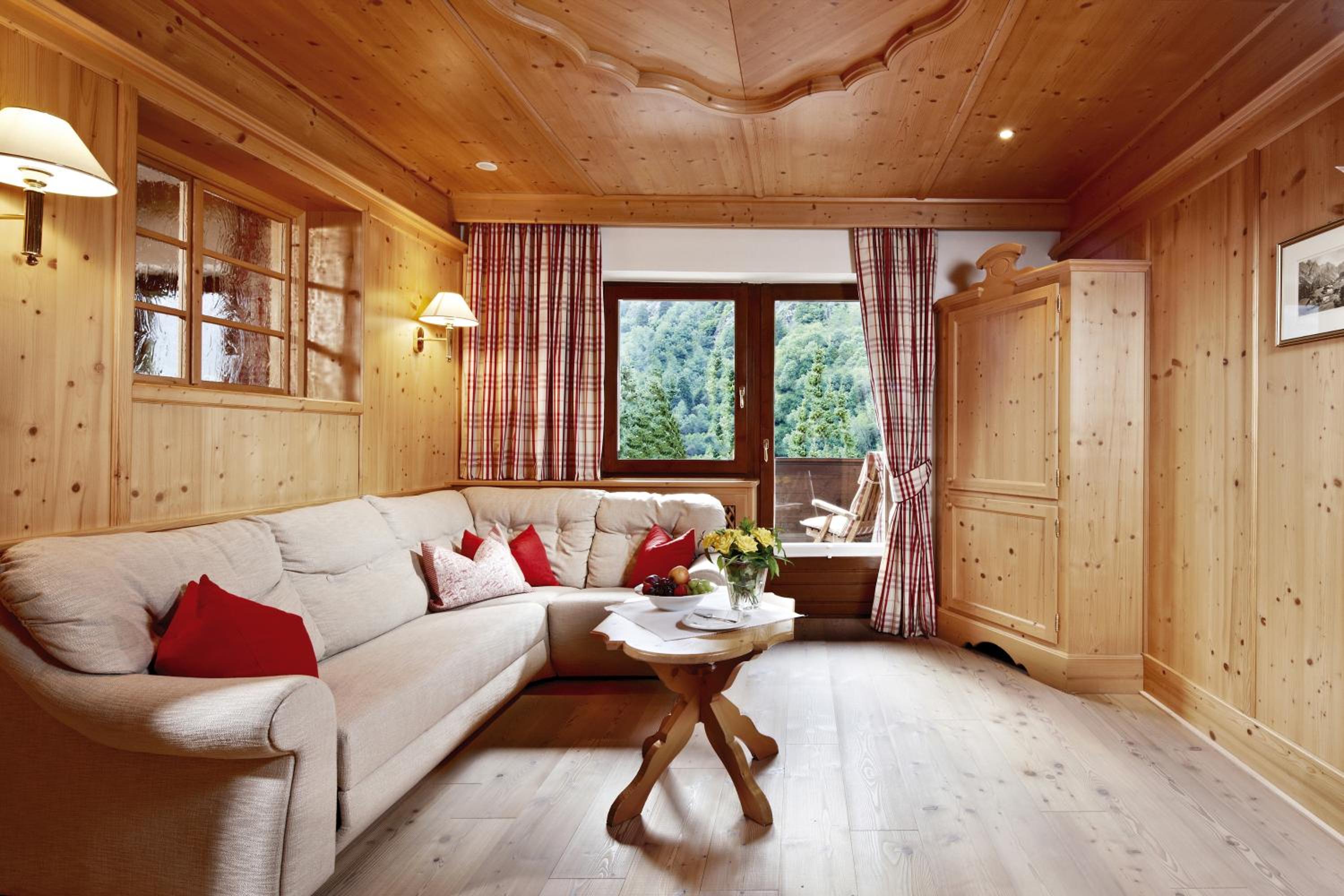 Superior Double Room with Mountain View