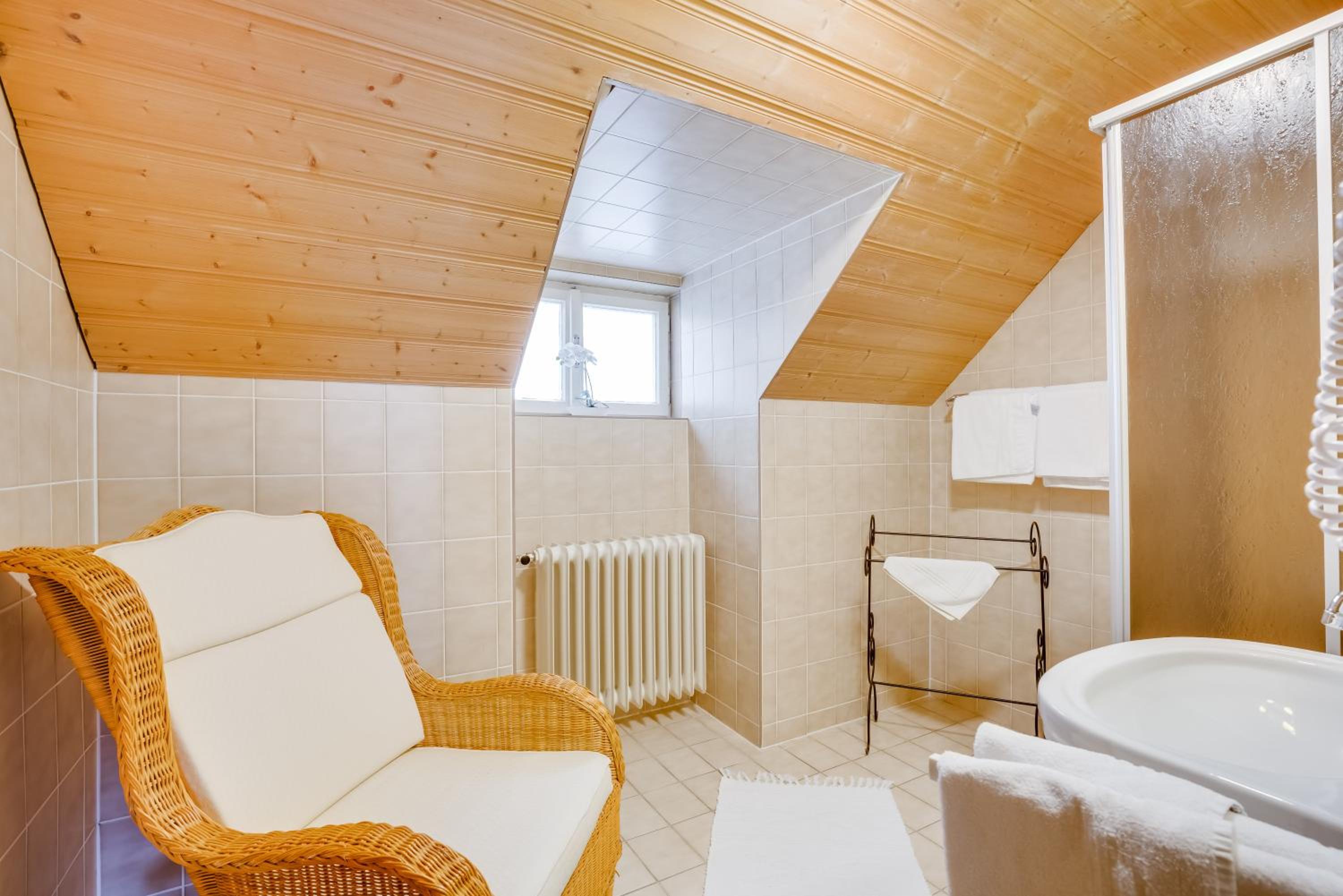 Quadruple Room - Photo 7