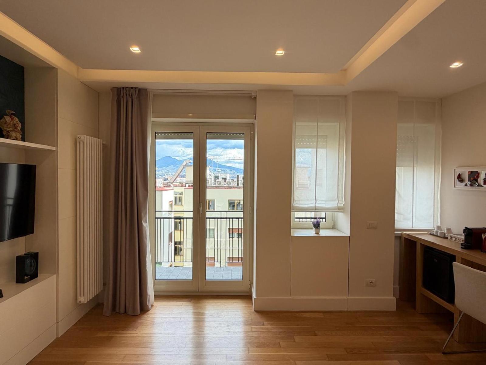 Double Room with Balcony photo 3