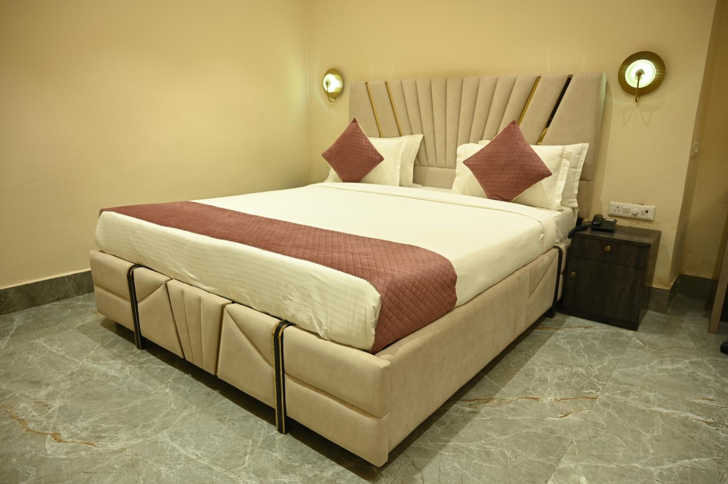 Junior Suite with Garden View photo 1
