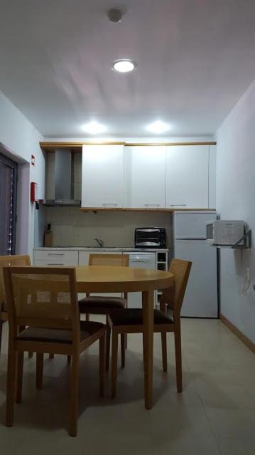 One-Bedroom Apartment - Photo 3