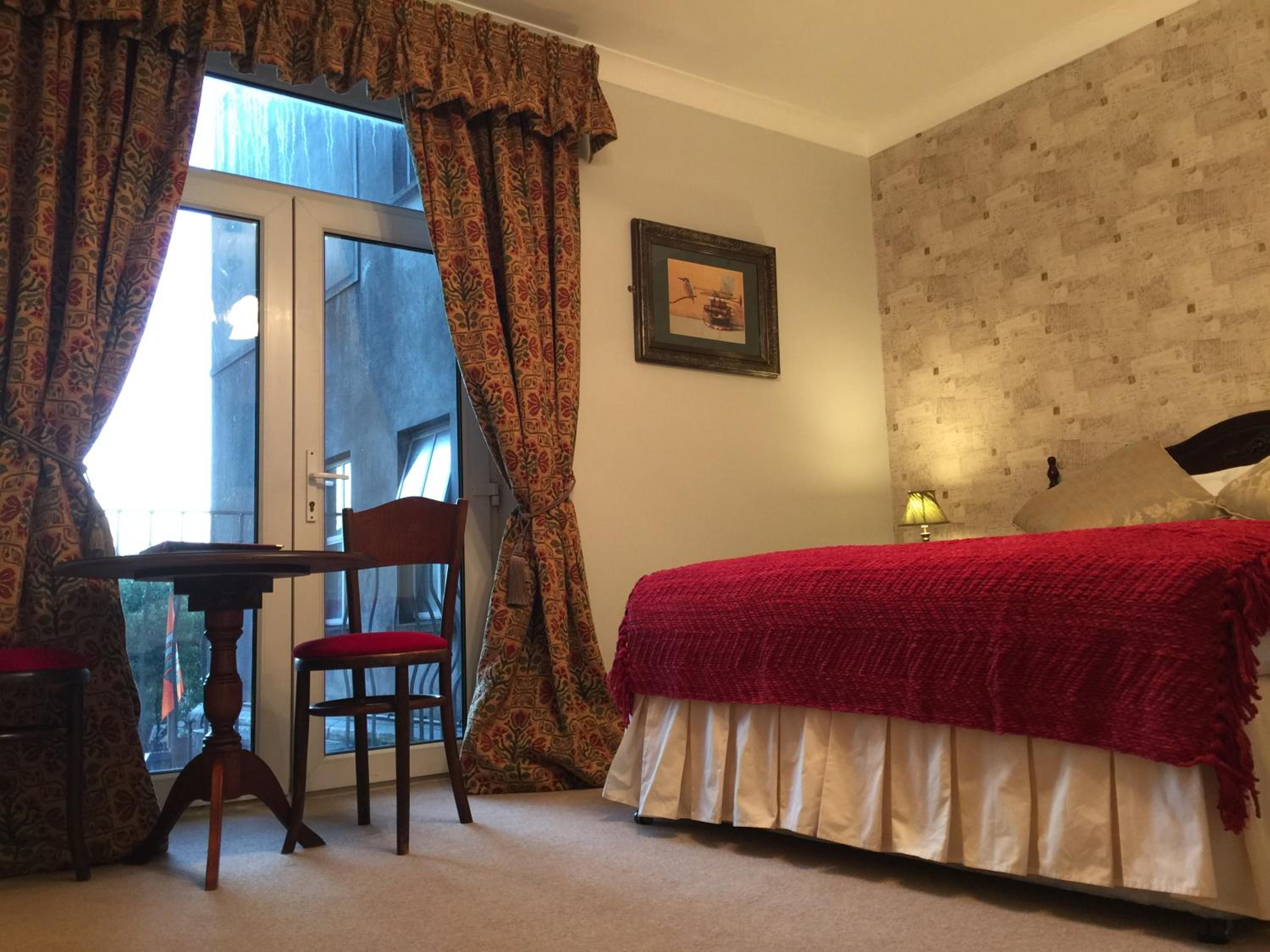 Classic Double Room with Balcony