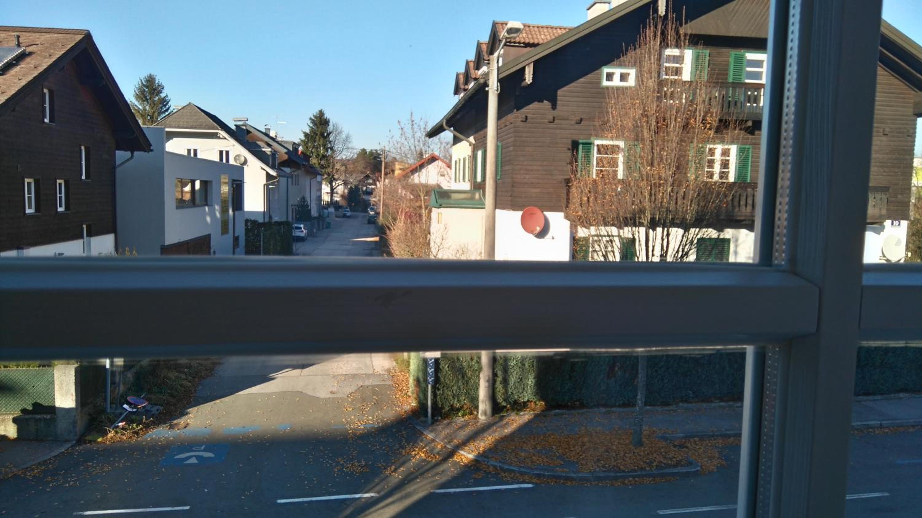 Apartment with Balcony - Photo 16