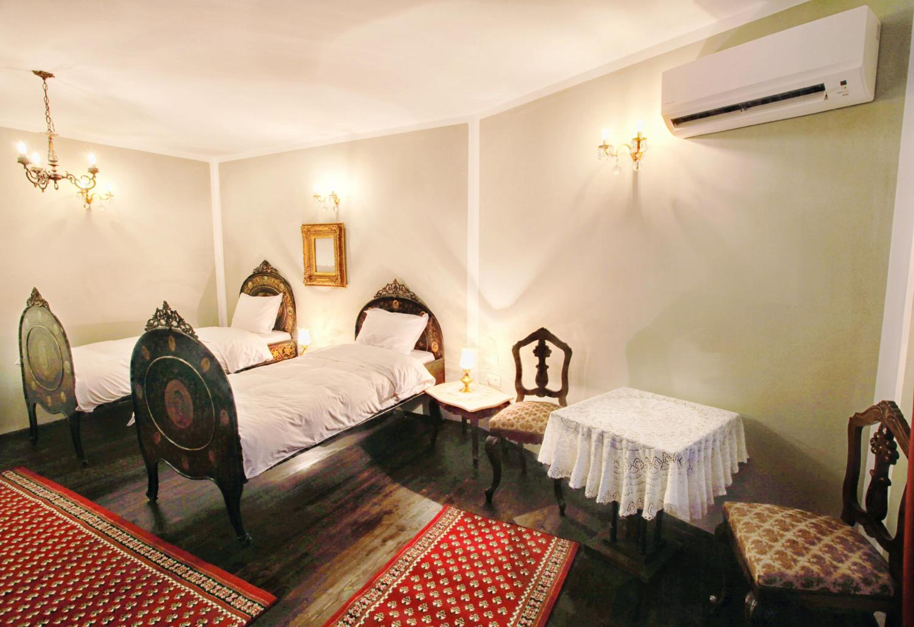 Deluxe Twin Room - Photo 16