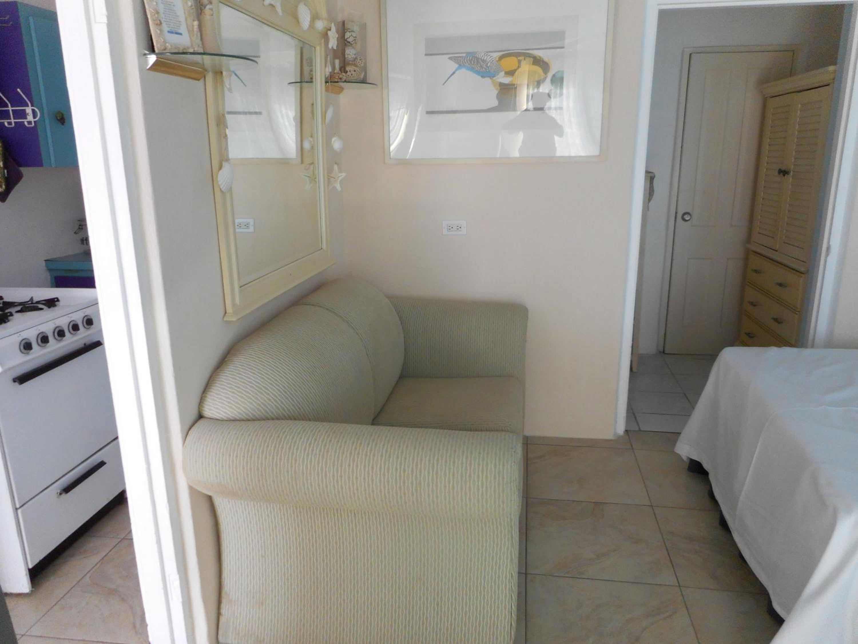 King Studio with Sofa Bed photo 3