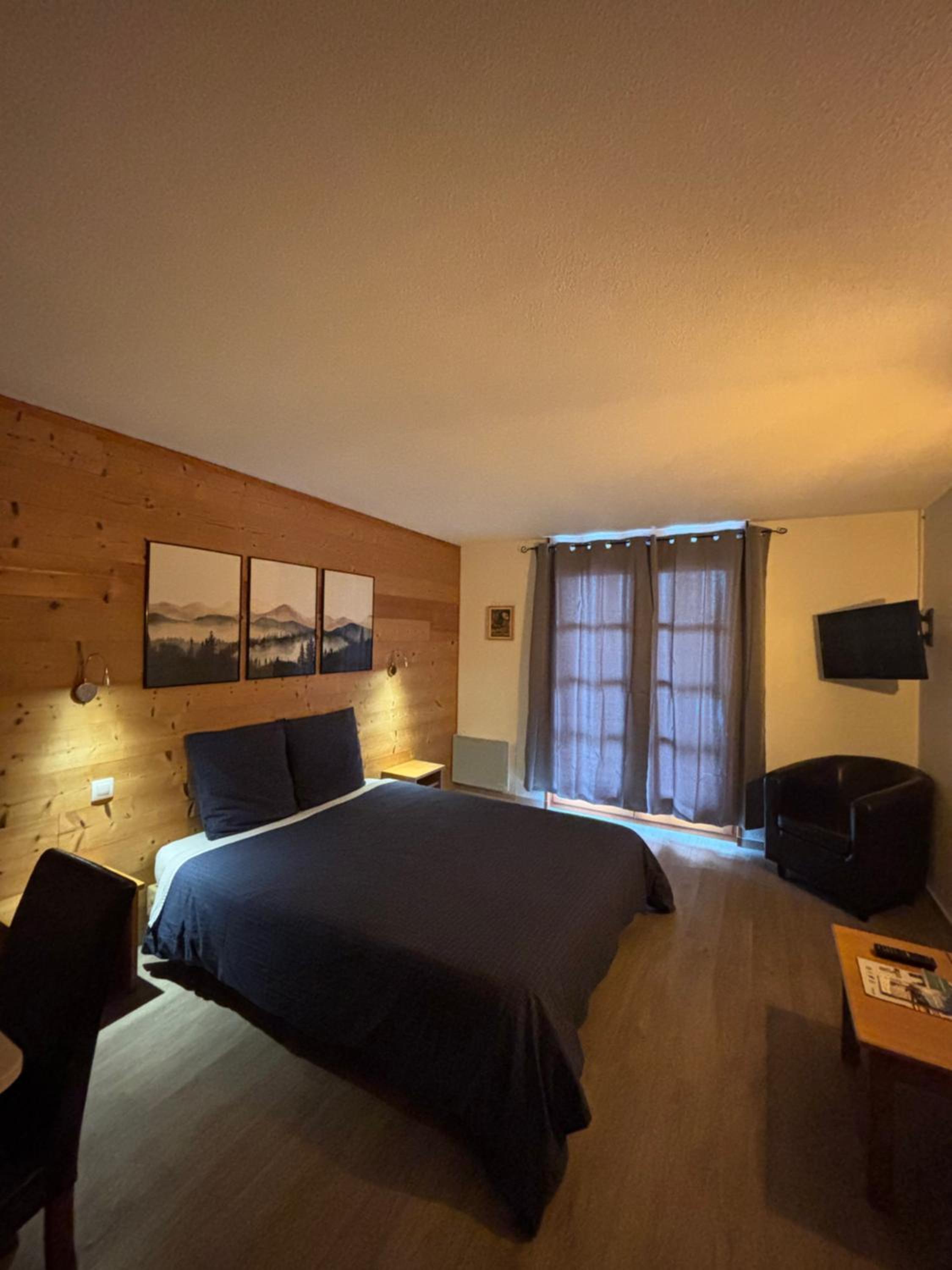Double Room with Lake View
