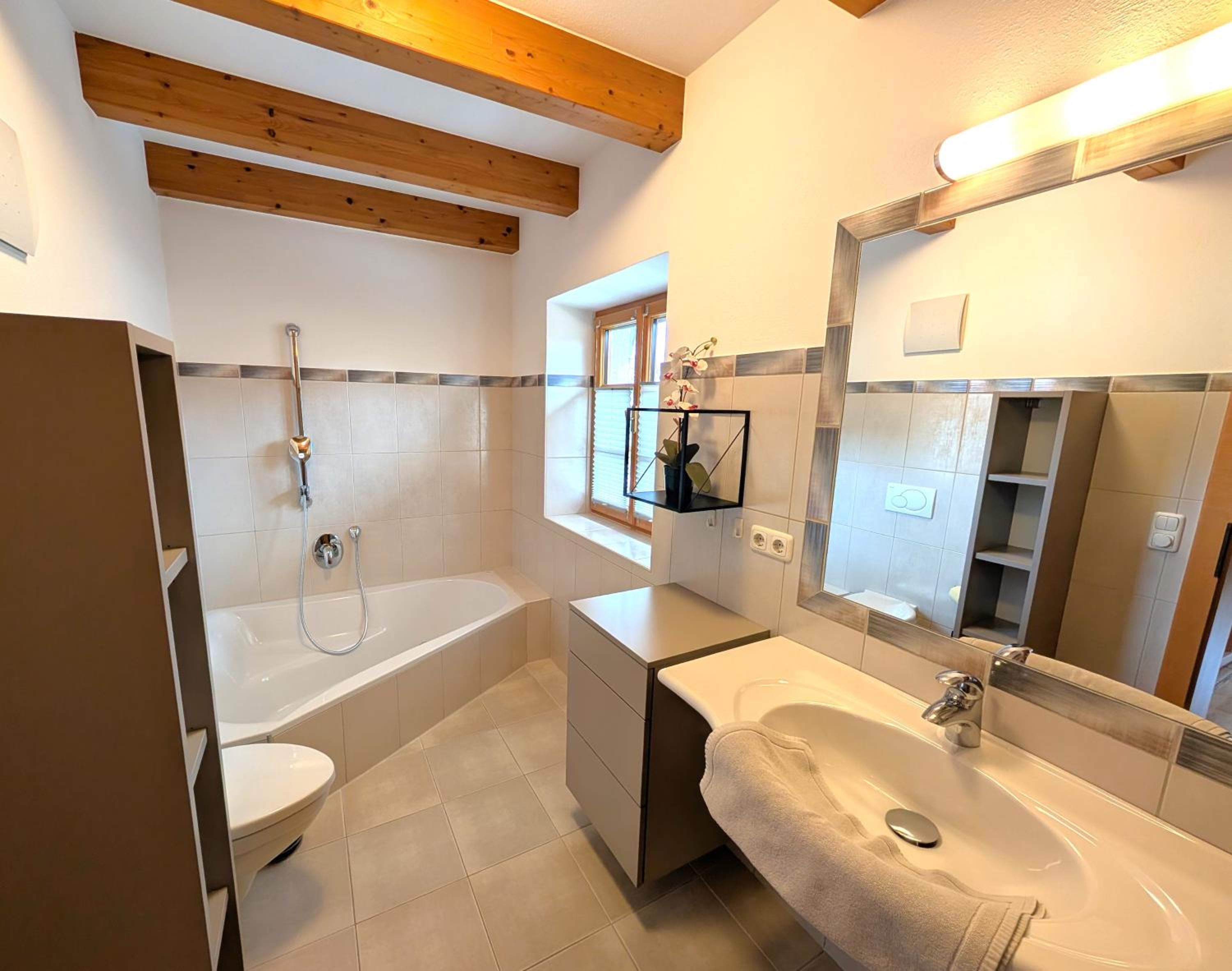 Deluxe Suite photo 3