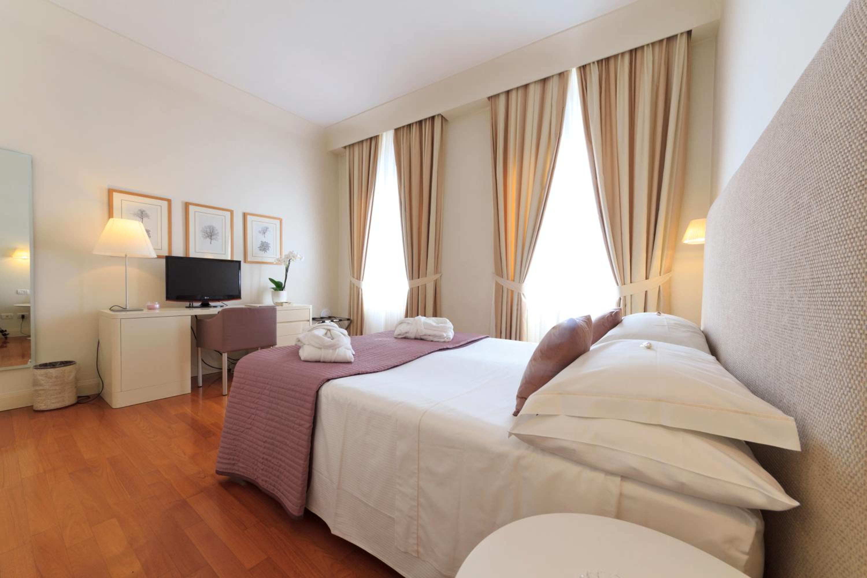 Top Floor Grand Suite