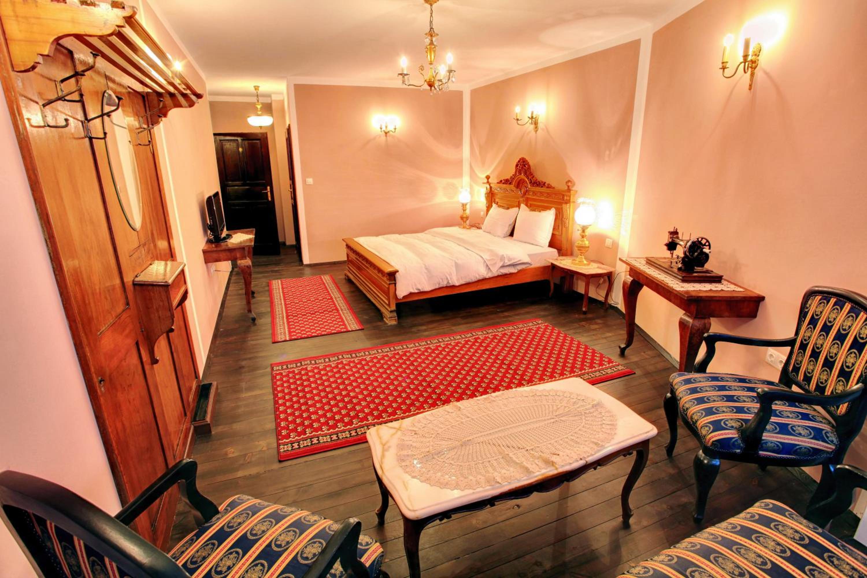 Deluxe Double Room - Photo 2