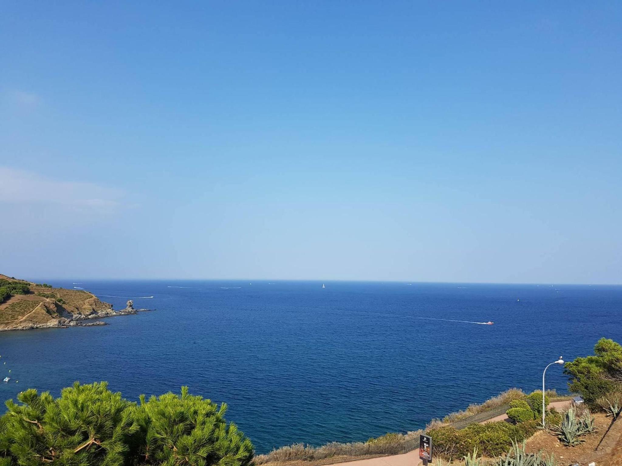 Apartment with Sea View photo 2