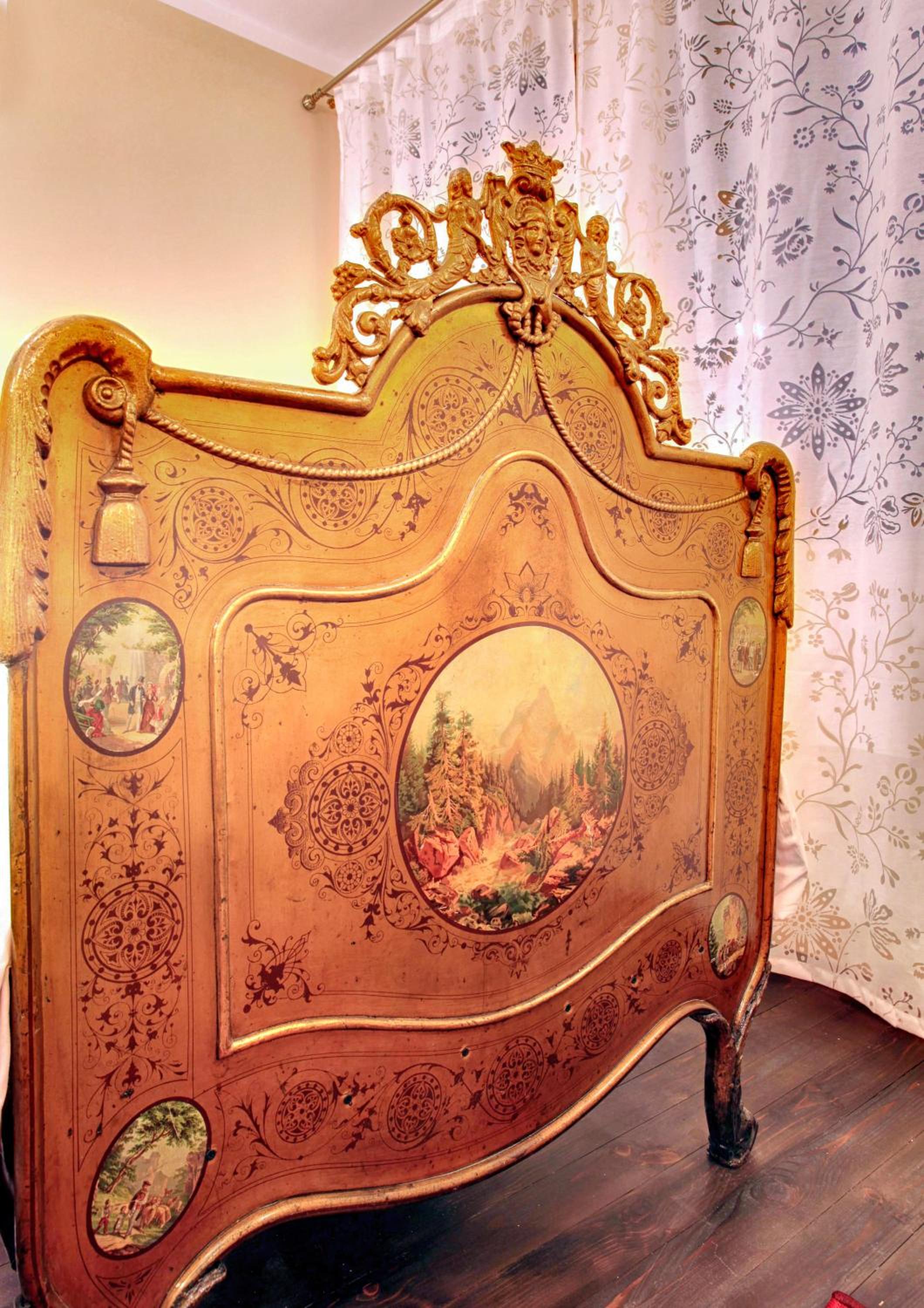 Deluxe Twin Room - Photo 9