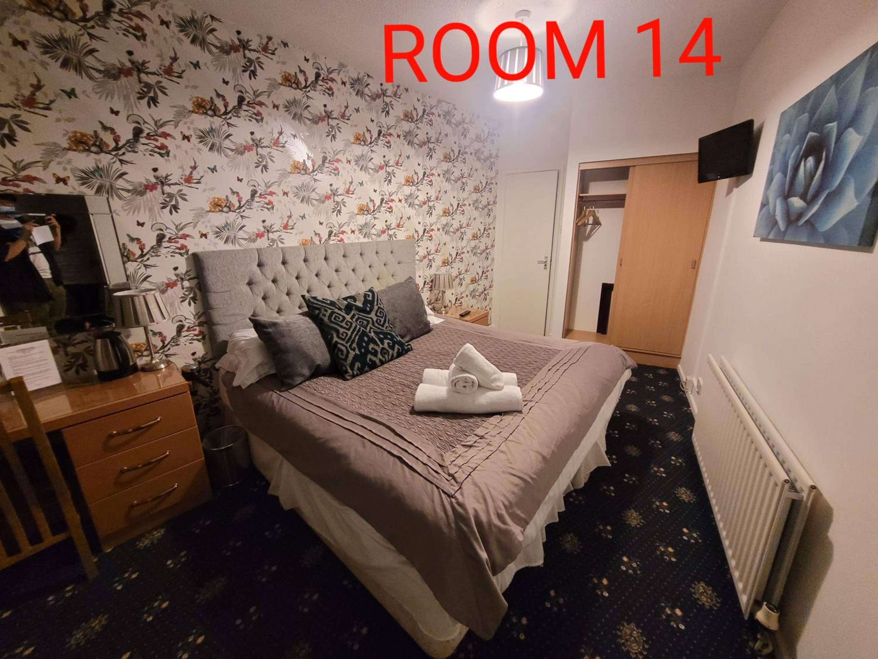 Double or Twin Room with Shower photo 1
