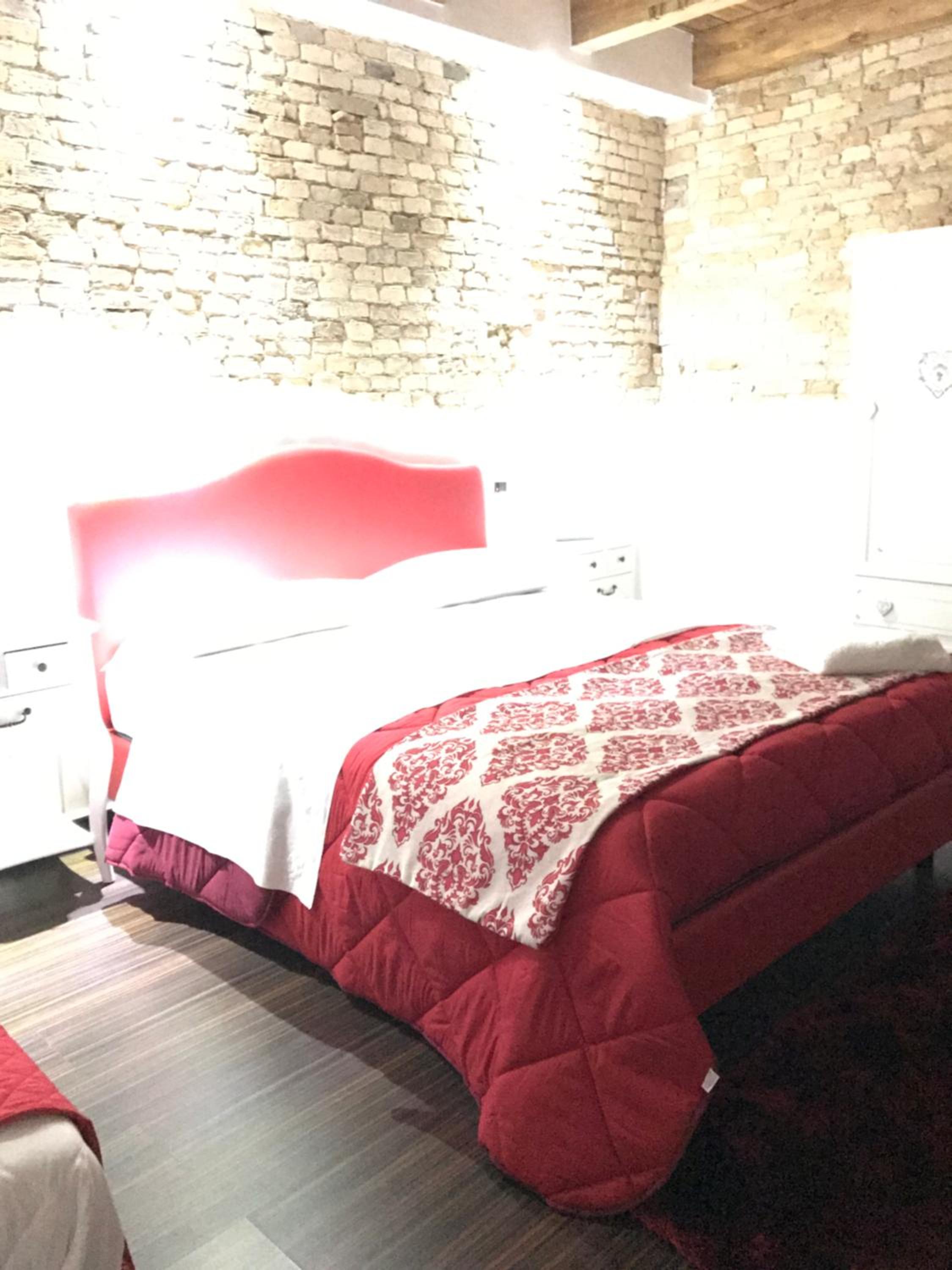 Basic Triple Room - Photo 16