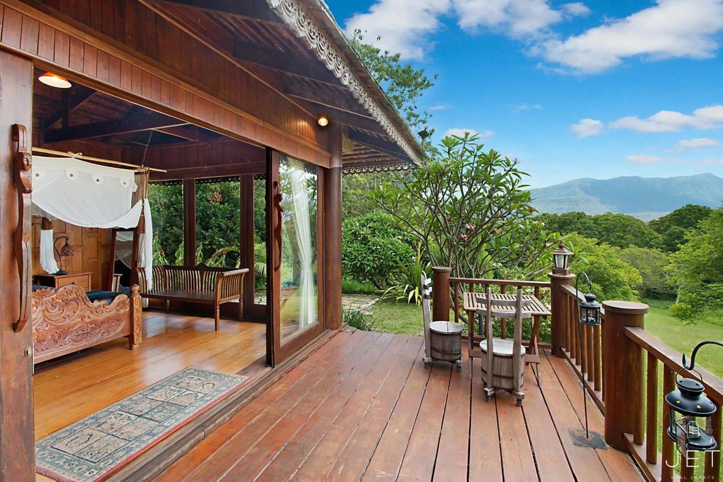 Deluxe Villa photo 2