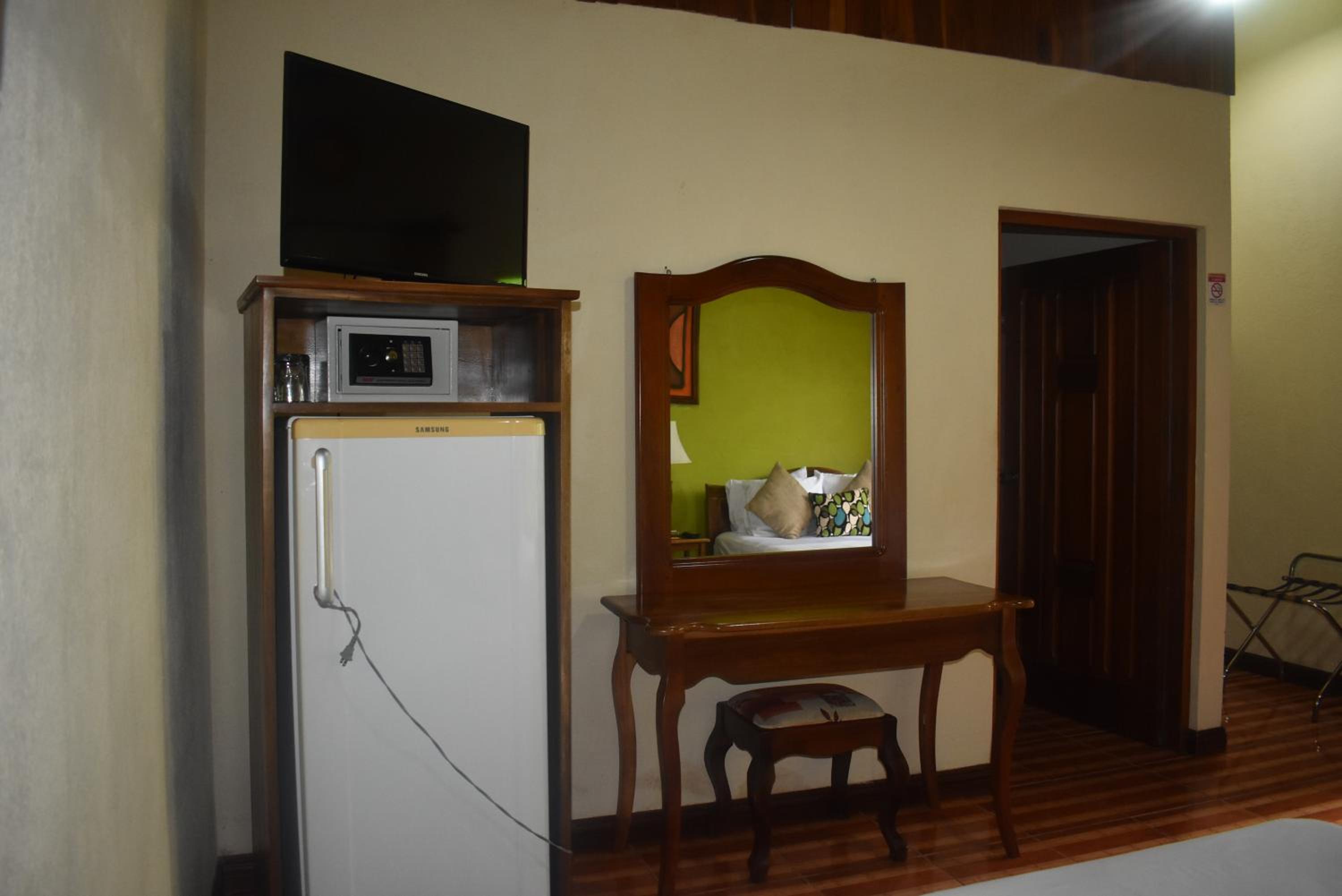 Superior Queen Room with Two Queen Beds