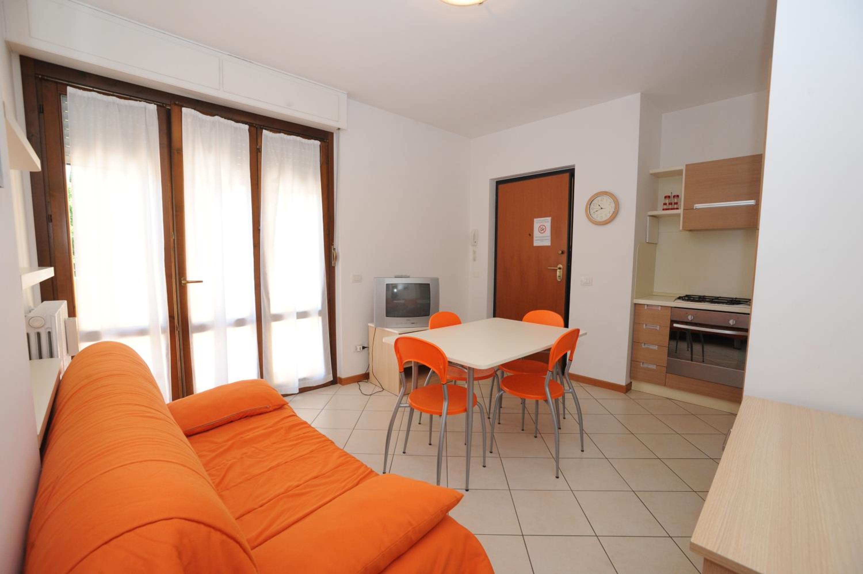 Two-Bedroom Apartment (3 Adults) photo 1