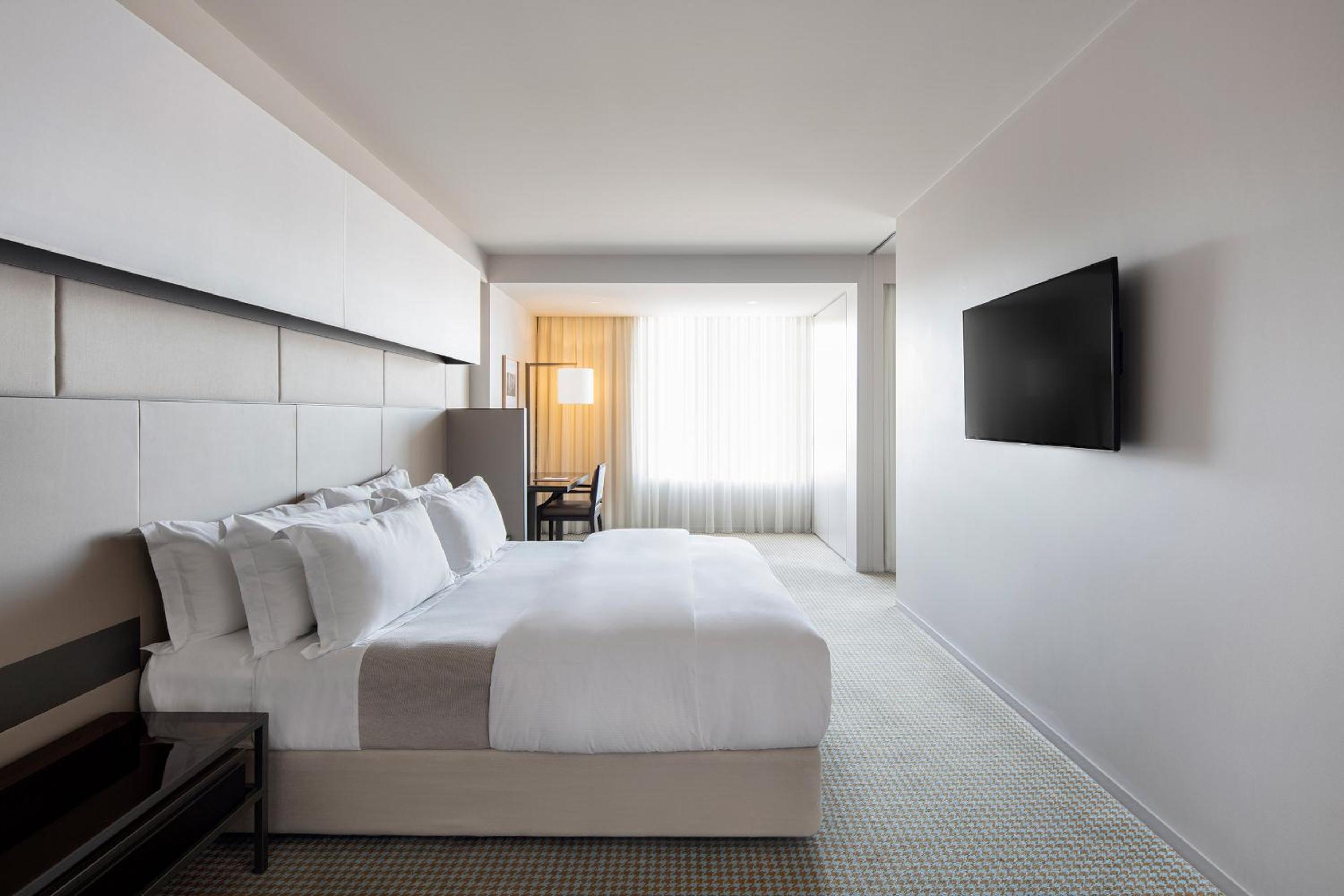 King Room - Realm  - Photo 4